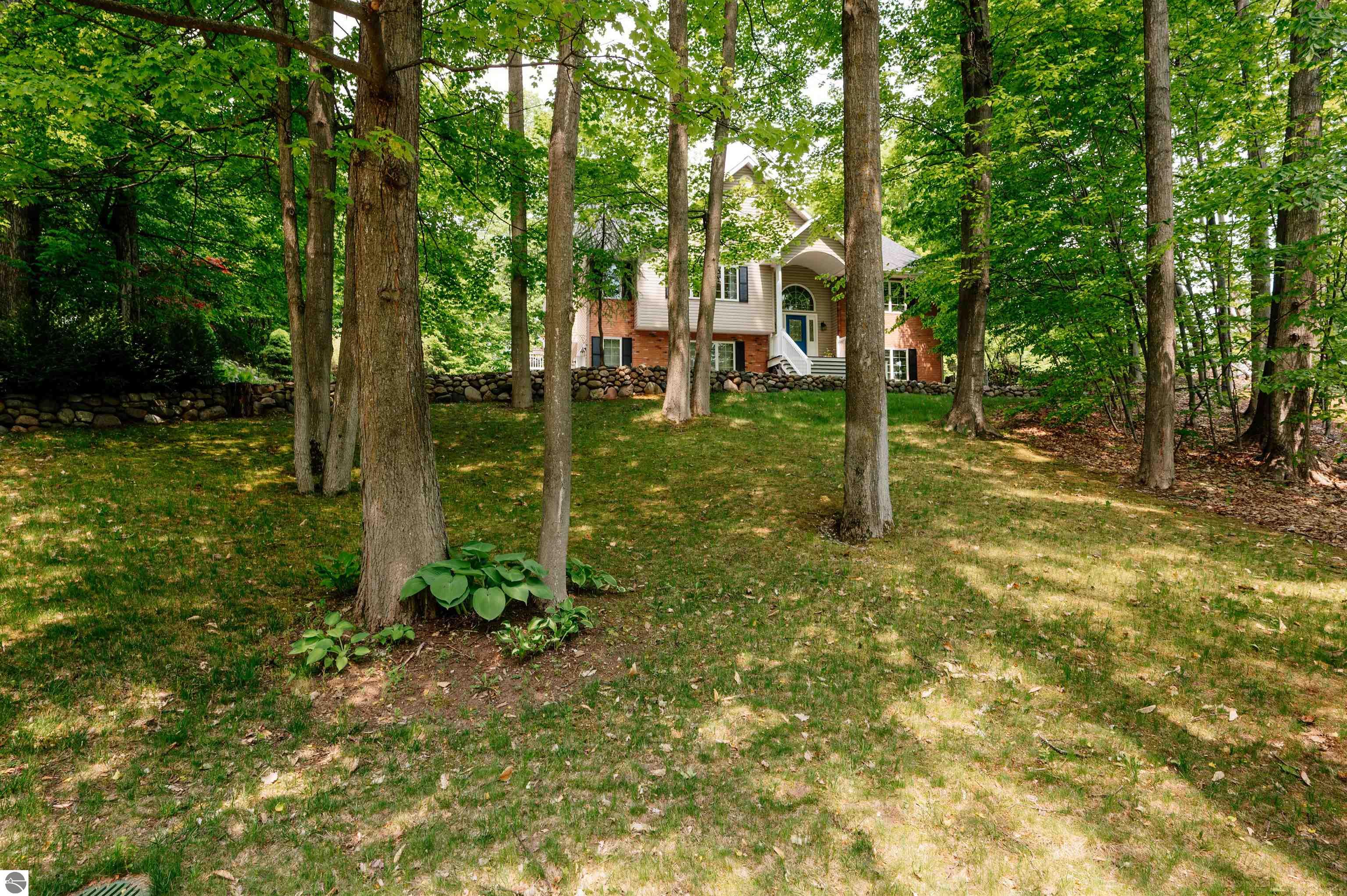 9639 E Walkabout Lane