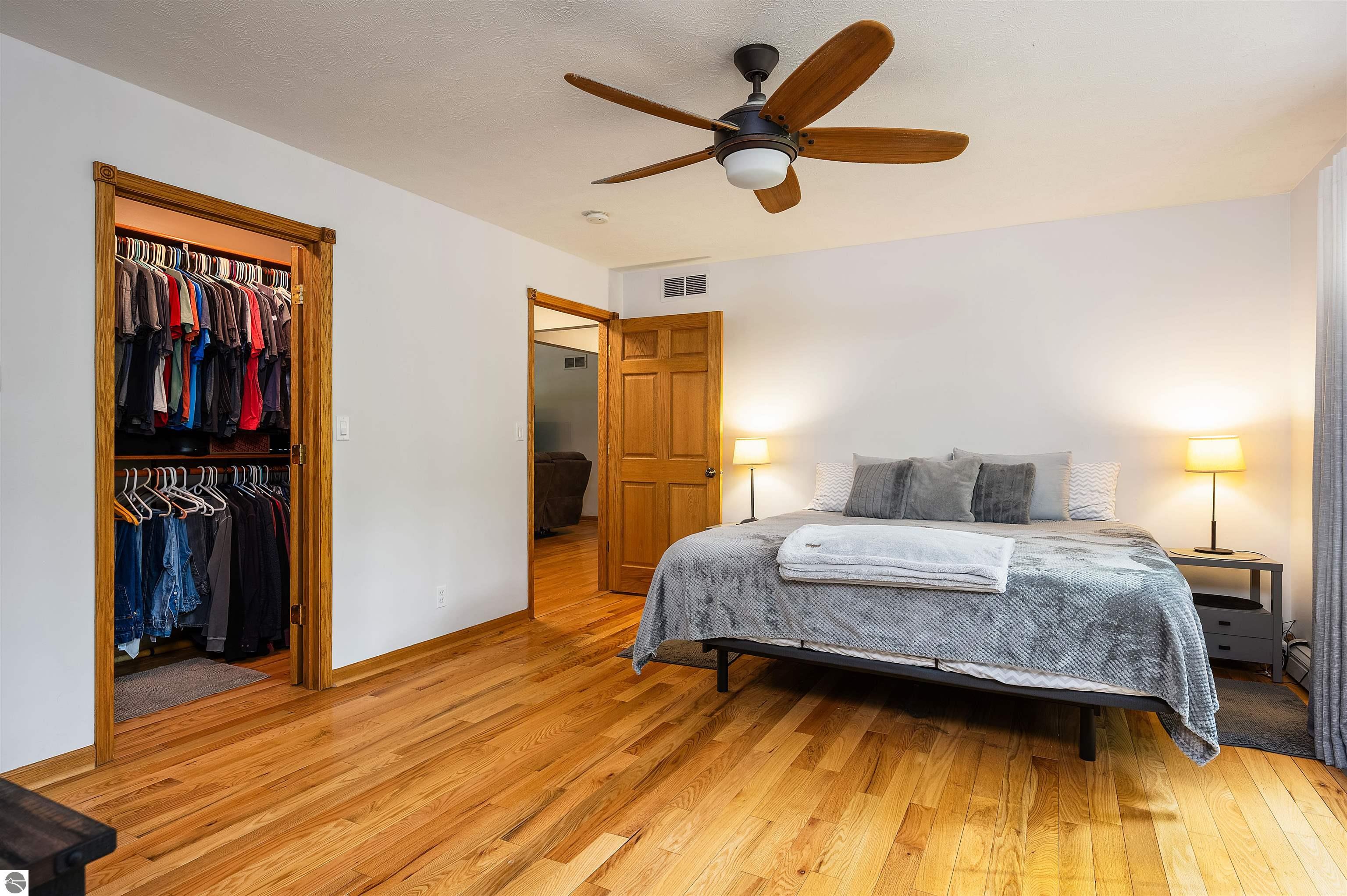 9639 E Walkabout Lane