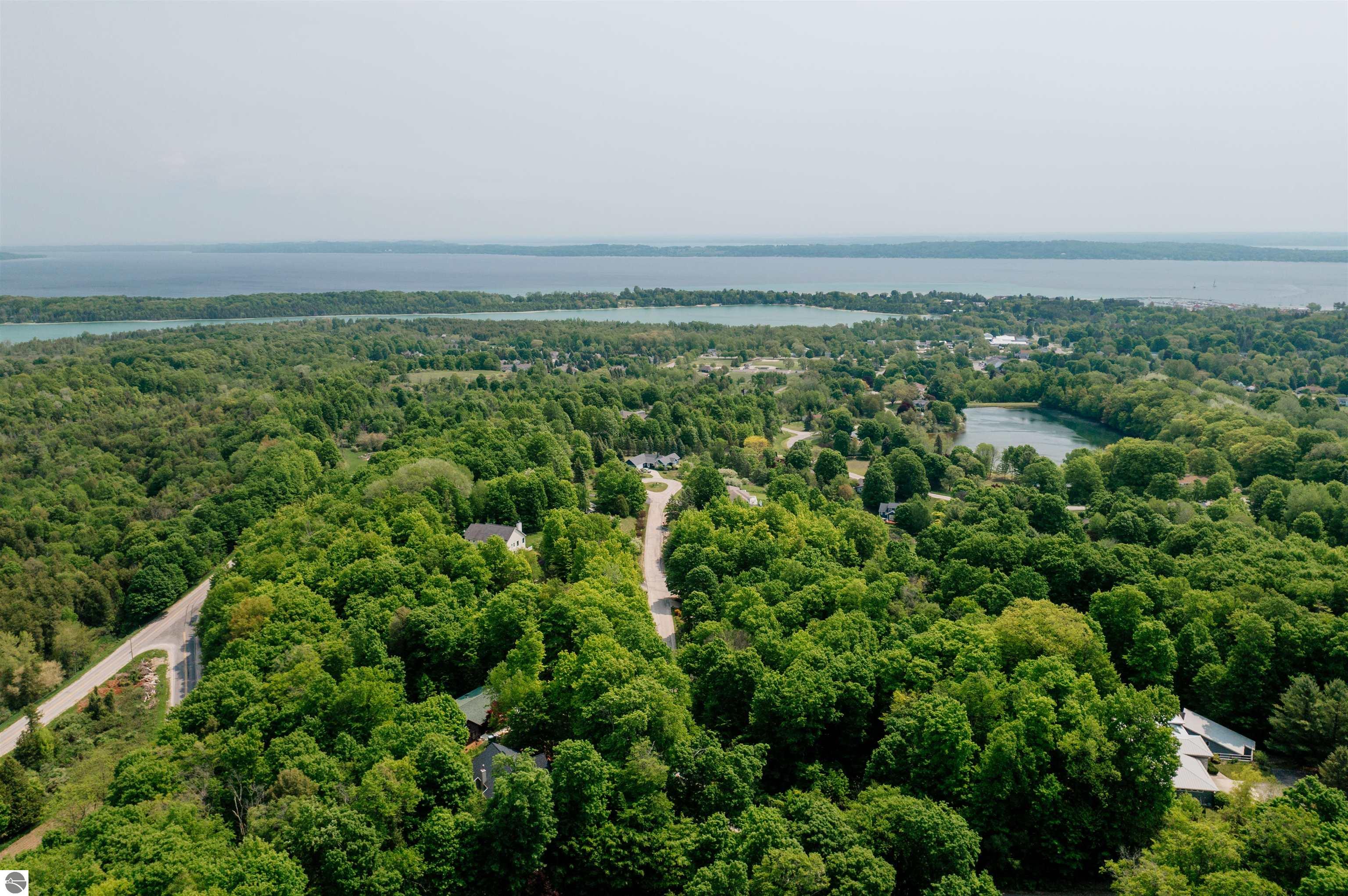 9639 E Walkabout Lane