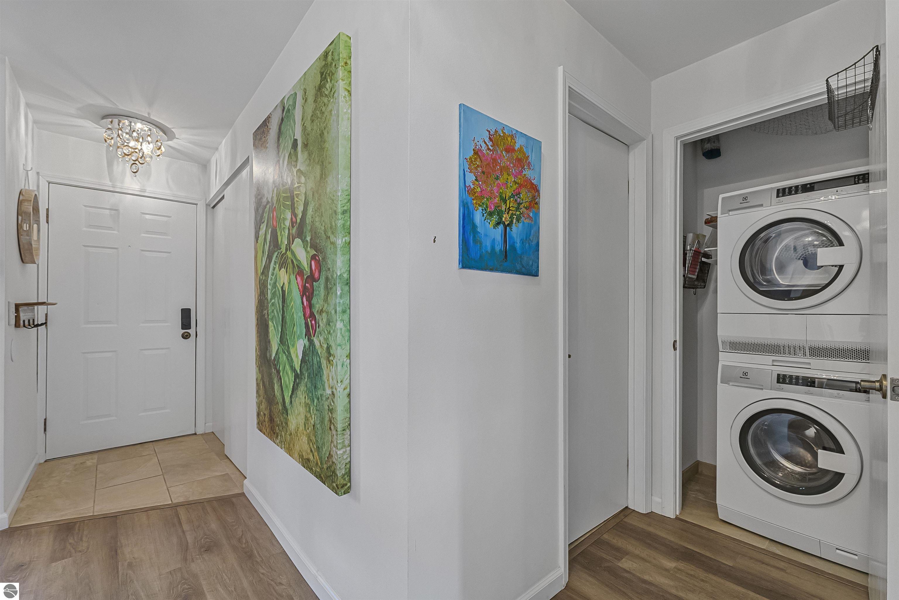 525 Riverine Drive # 206