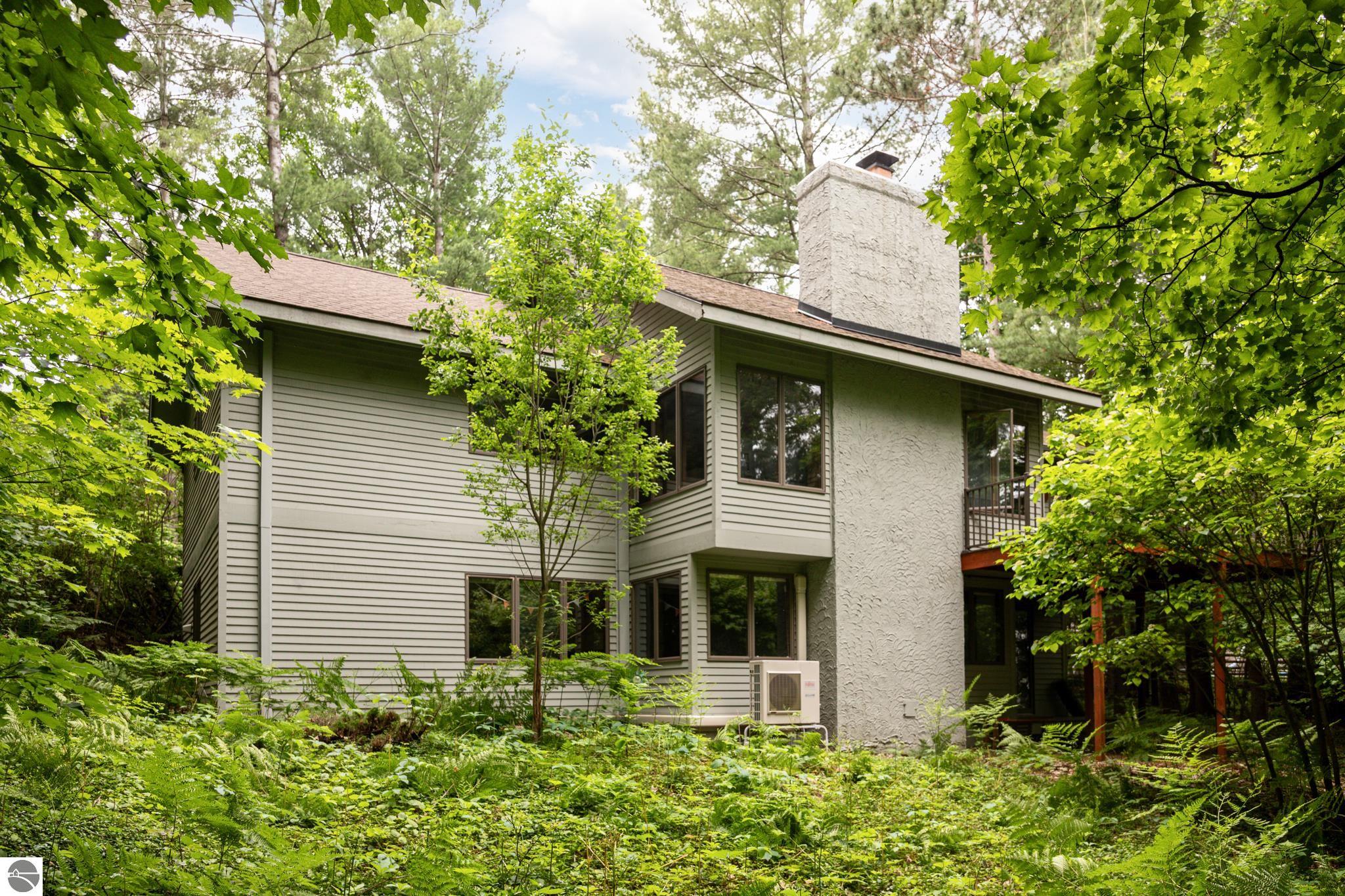 7211 Logan Lane