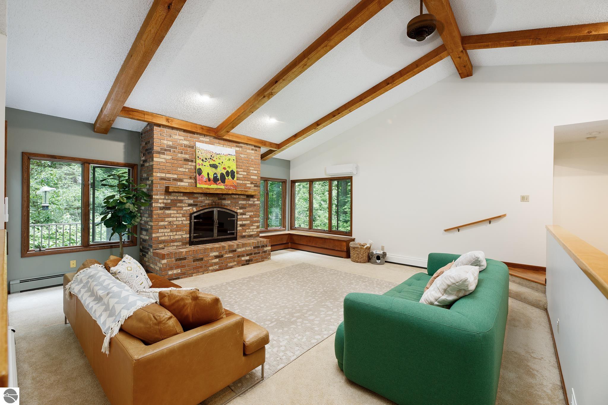 7211 Logan Lane