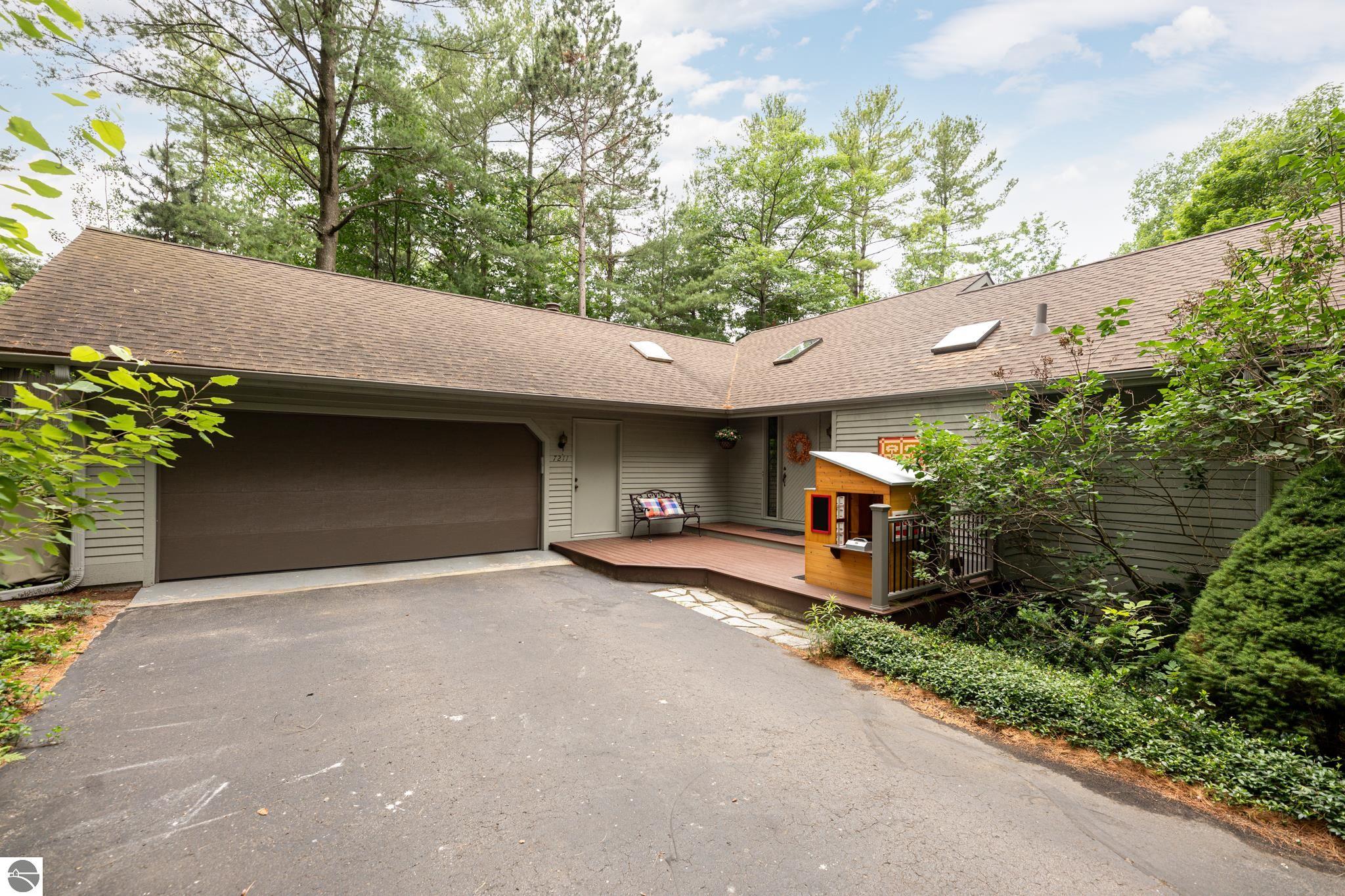 7211 Logan Lane
