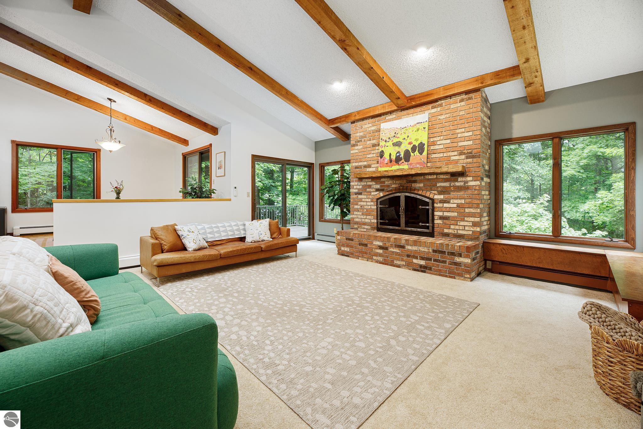 7211 Logan Lane