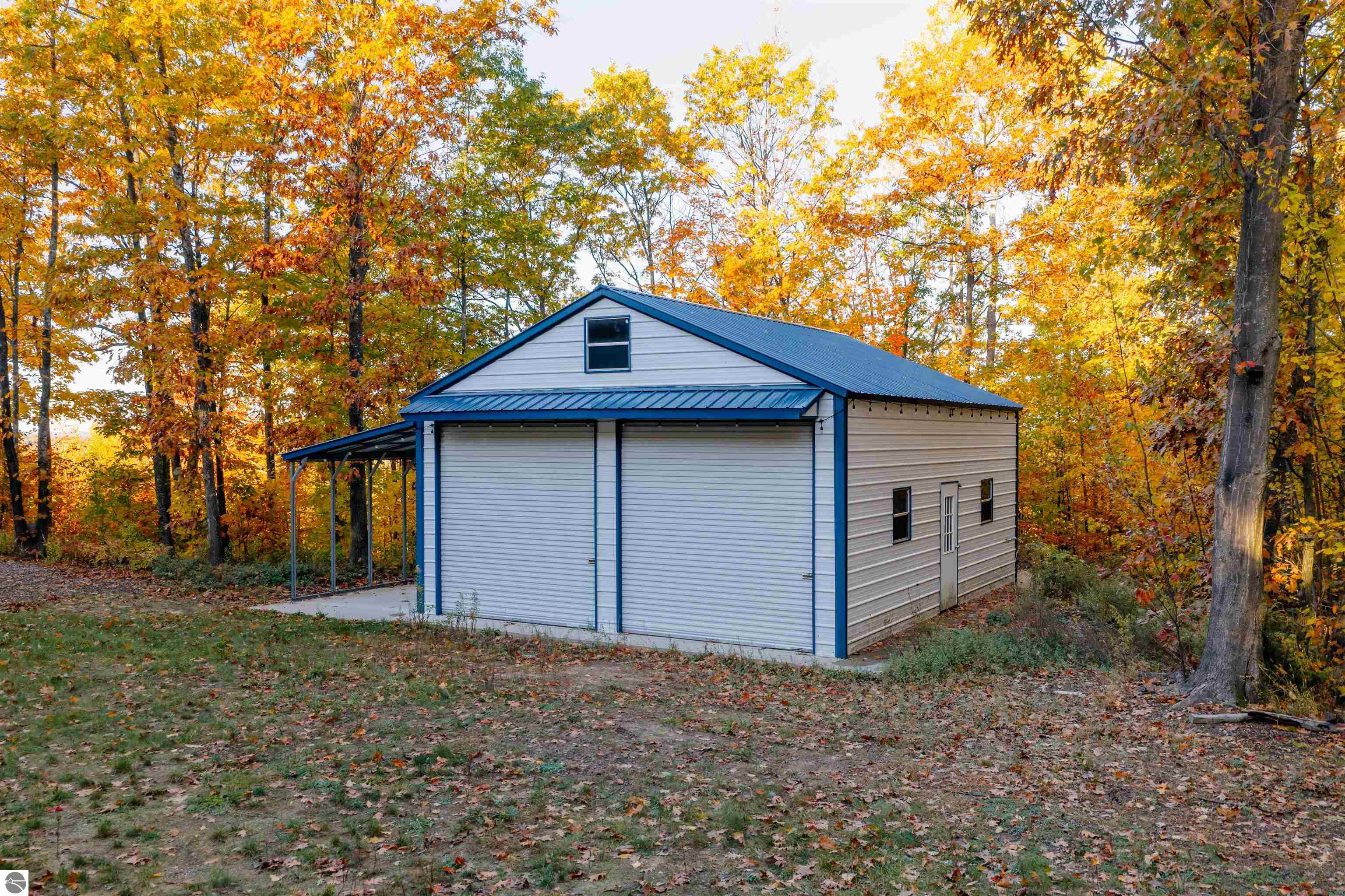 1461 N Eagle Highway