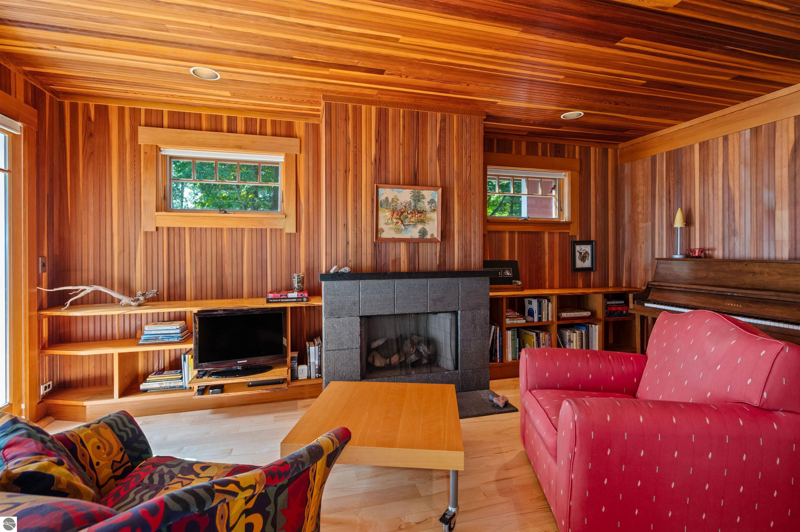 17470 Smokey Hollow Road