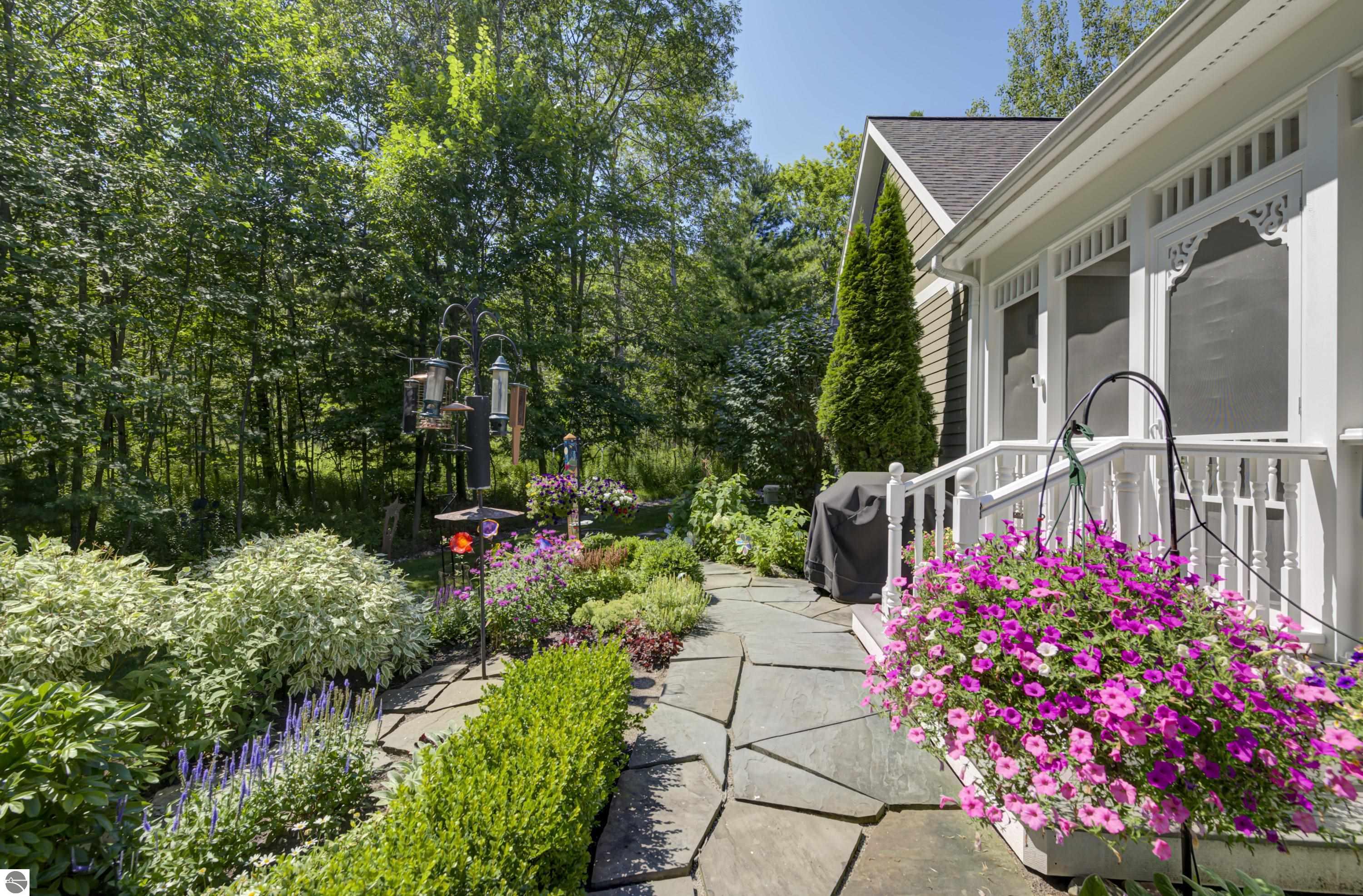 664 Hidden Ridge Drive