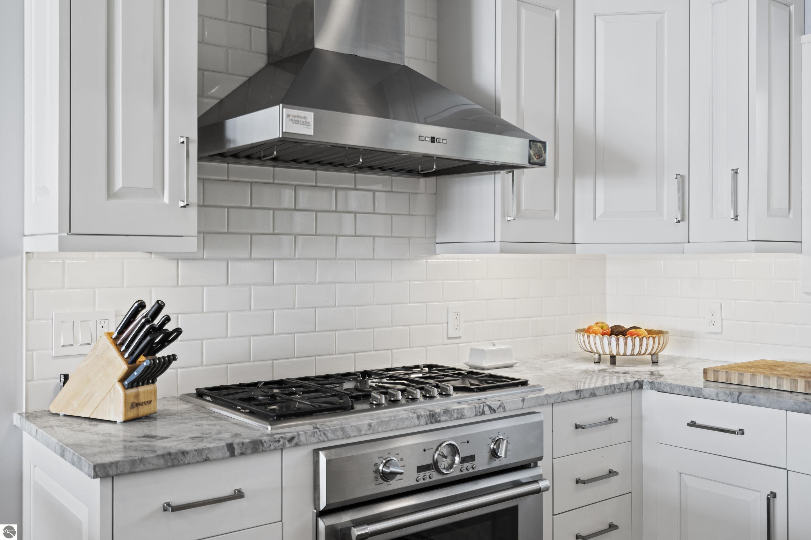 3939 Blue Heights Drive