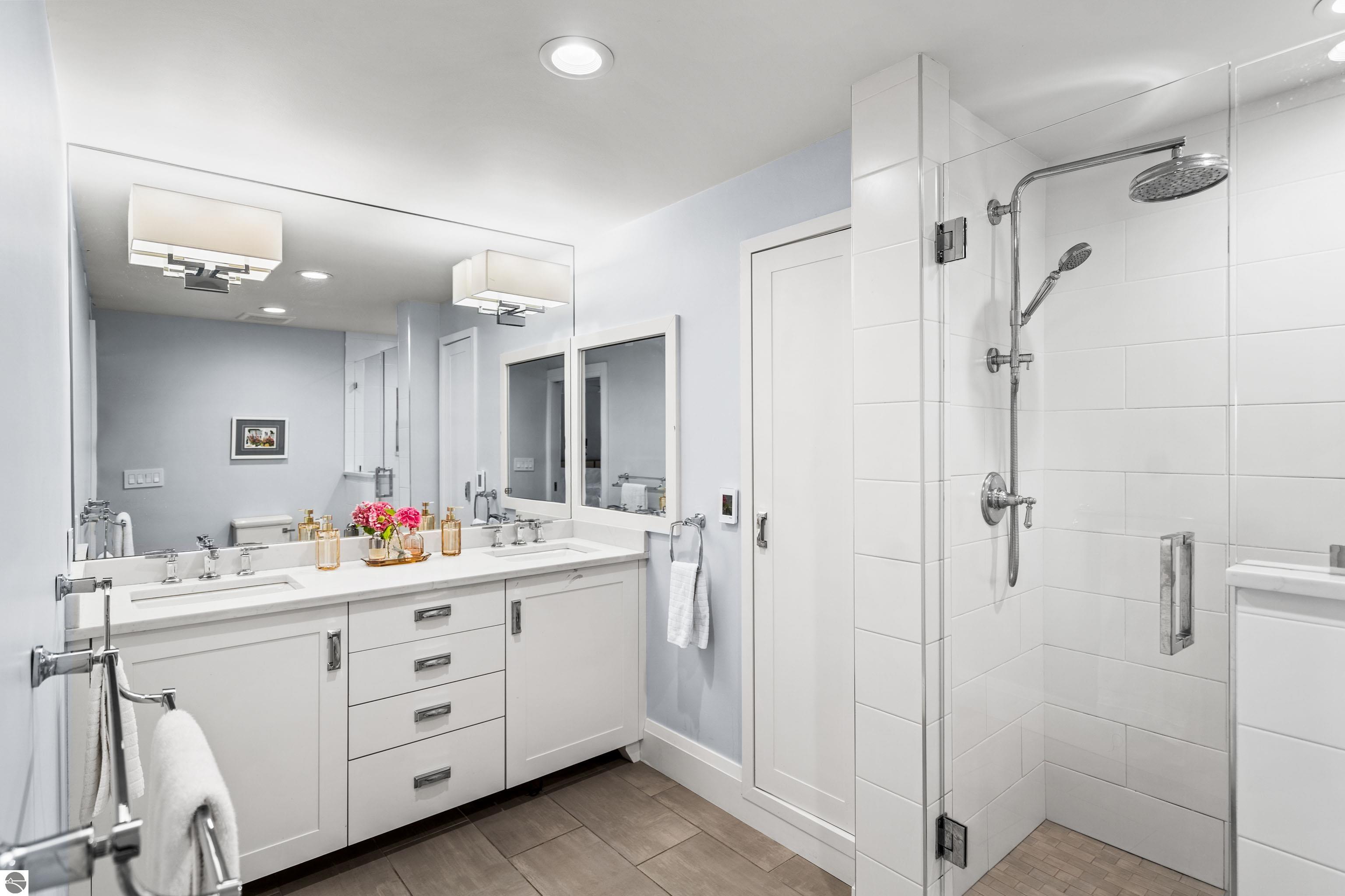 3939 Blue Heights Drive