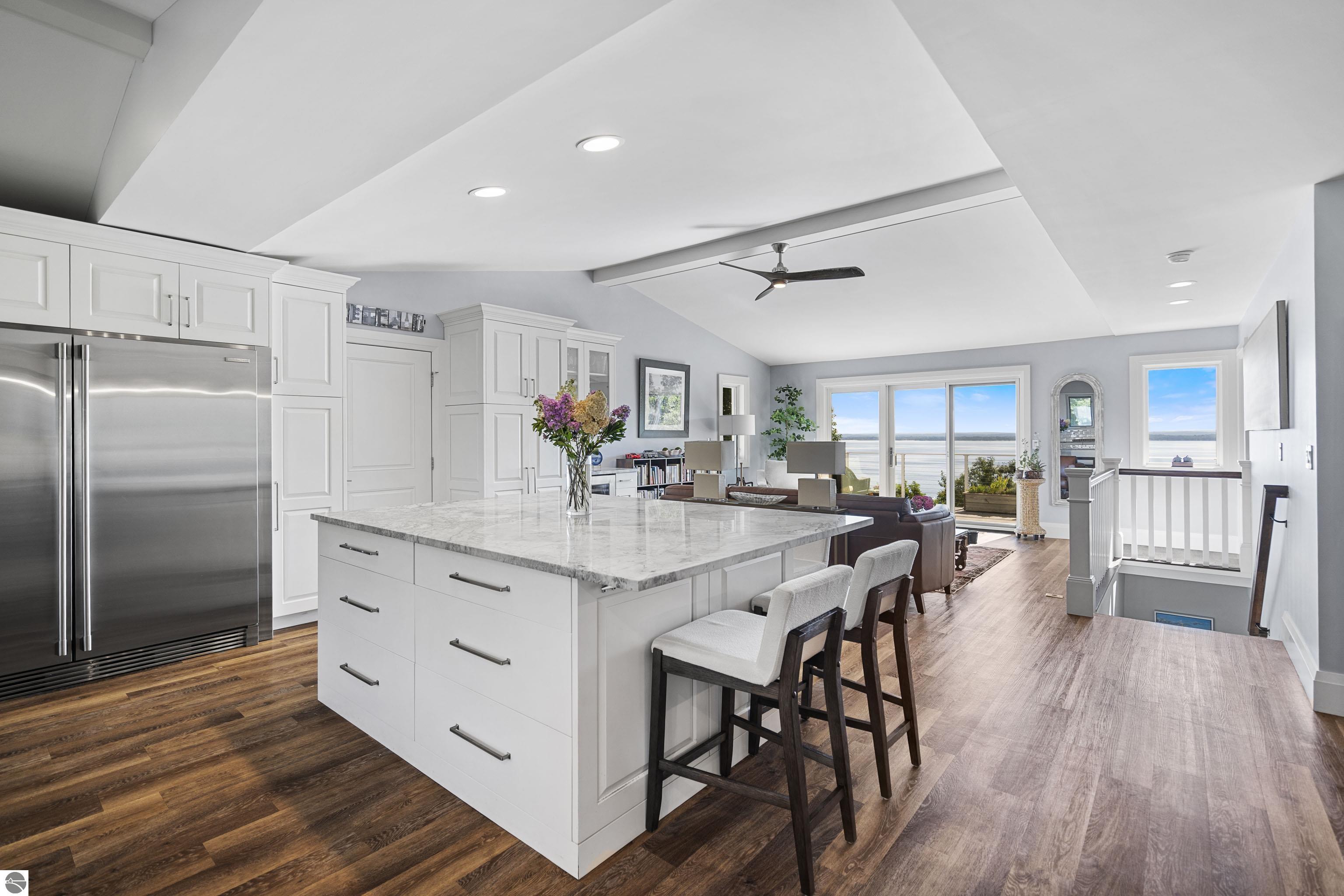 3939 Blue Heights Drive