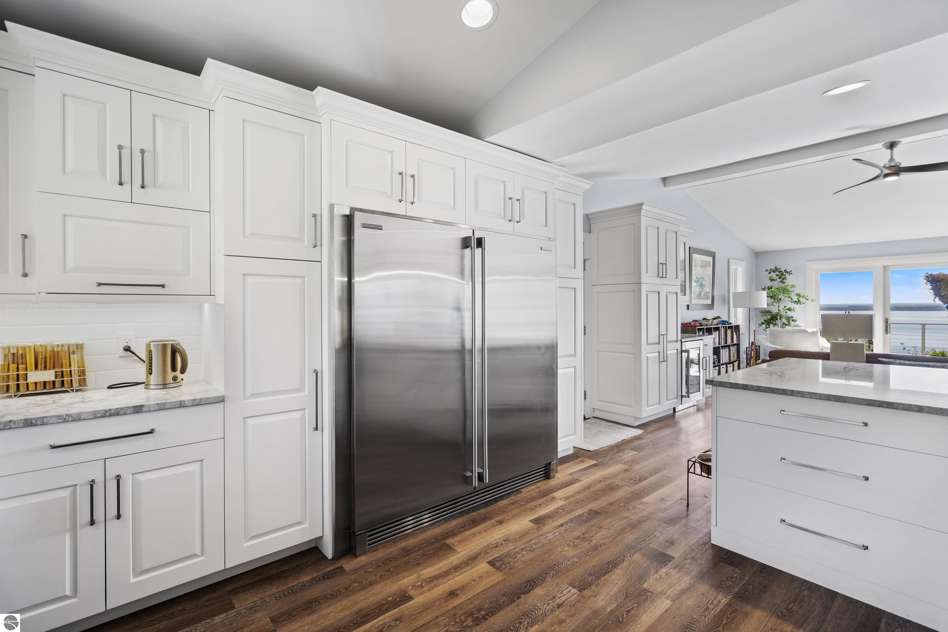 3939 Blue Heights Drive