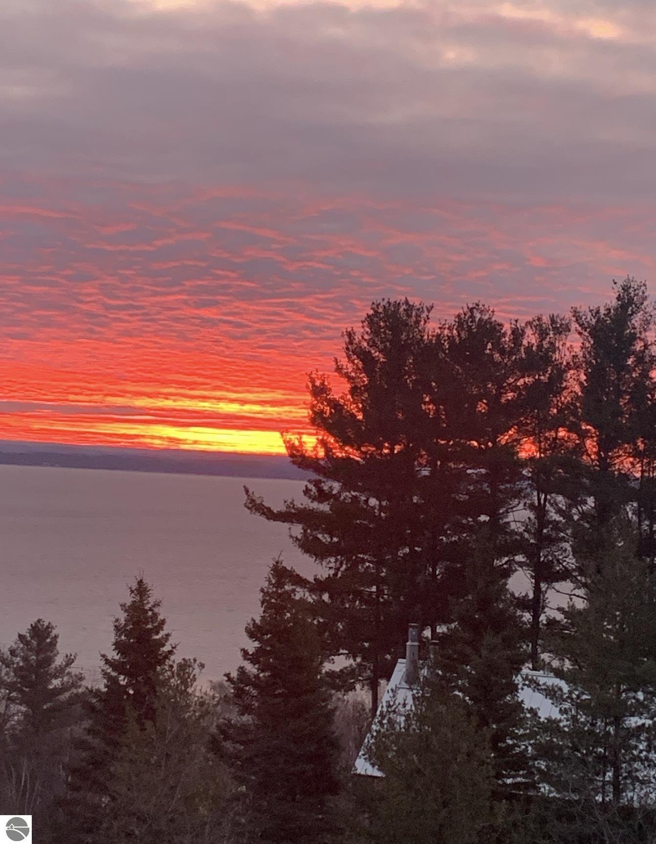 3939 Blue Heights Drive