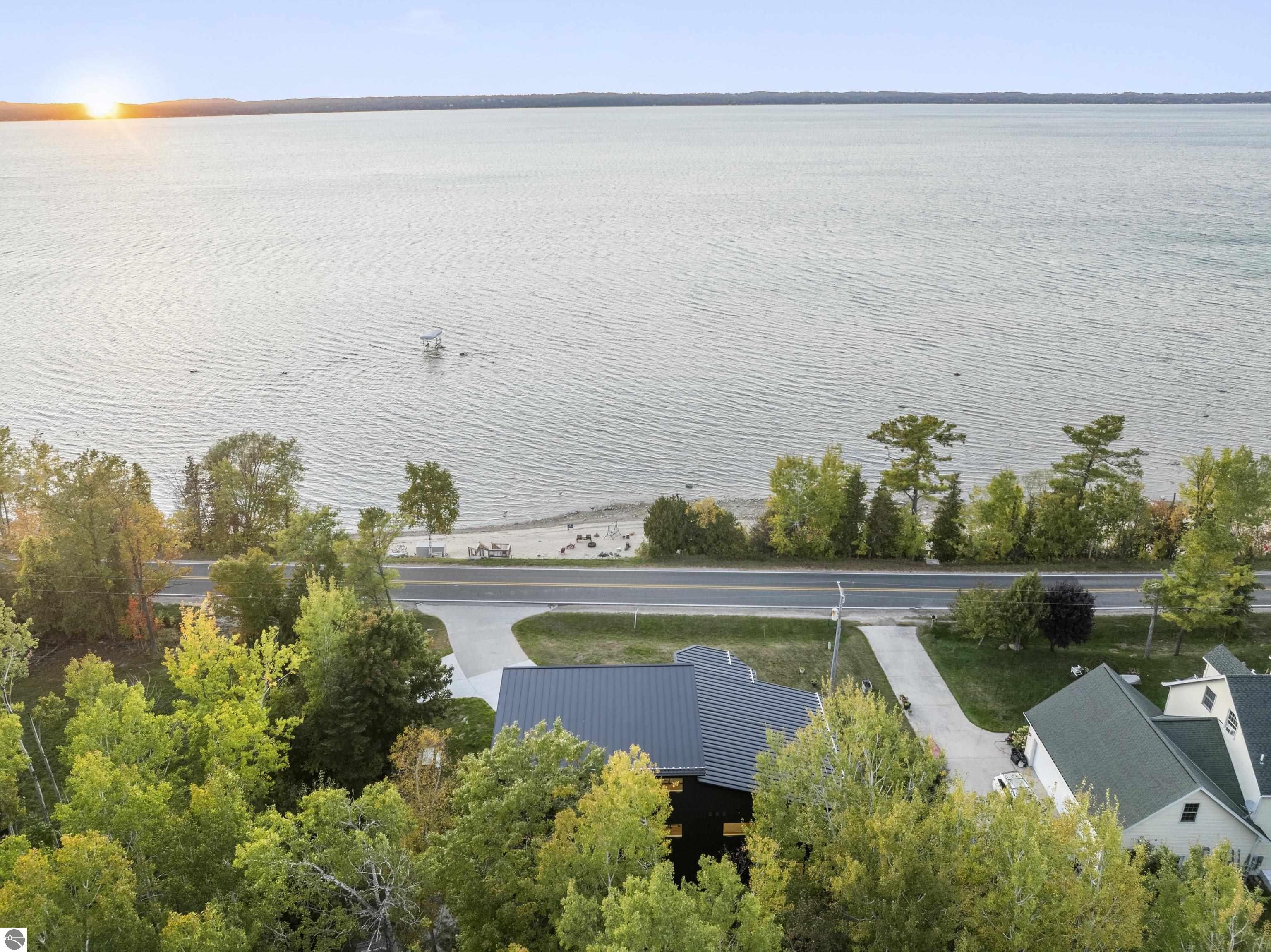 10191 Peninsula Drive