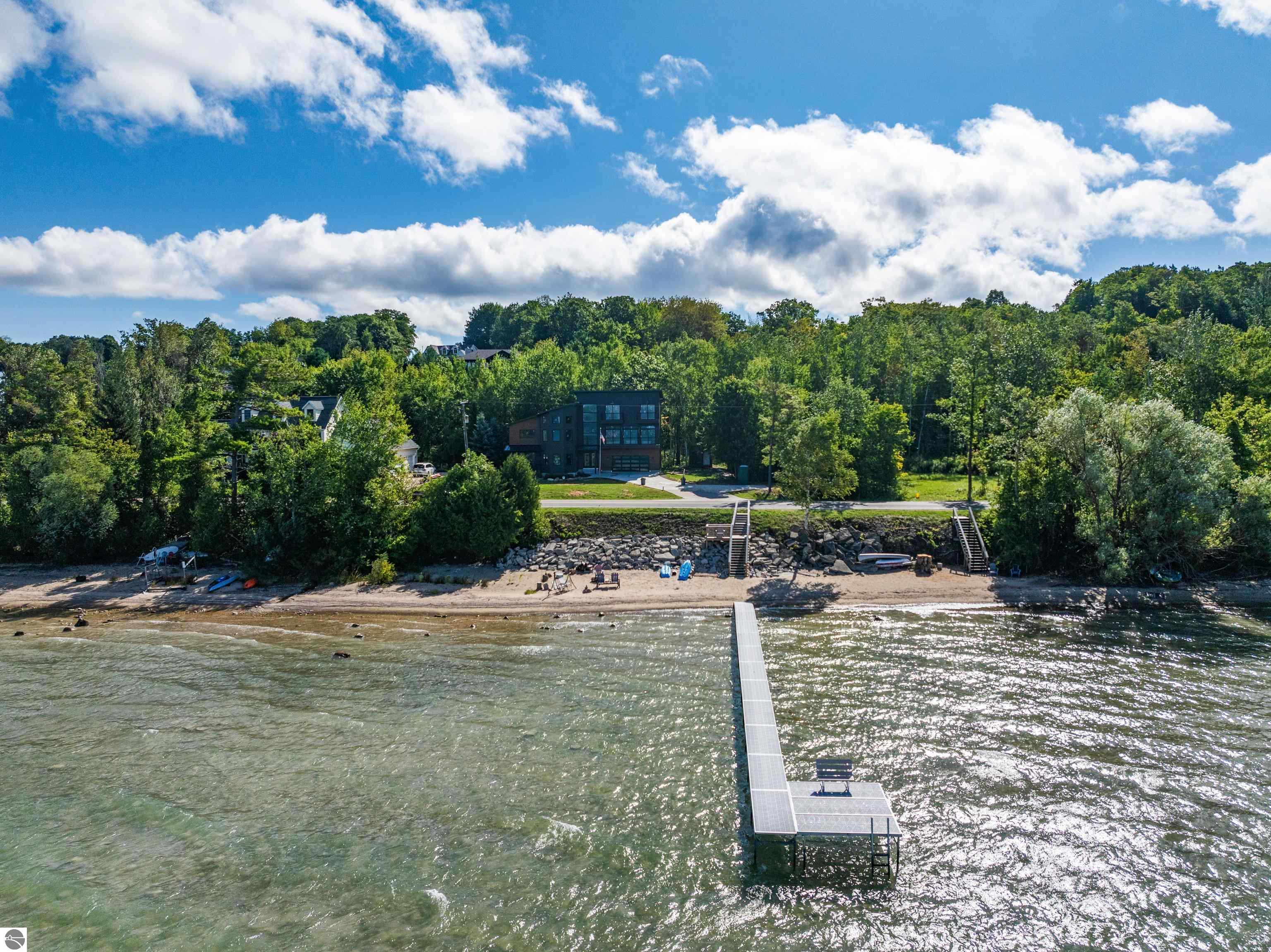 10191 Peninsula Drive