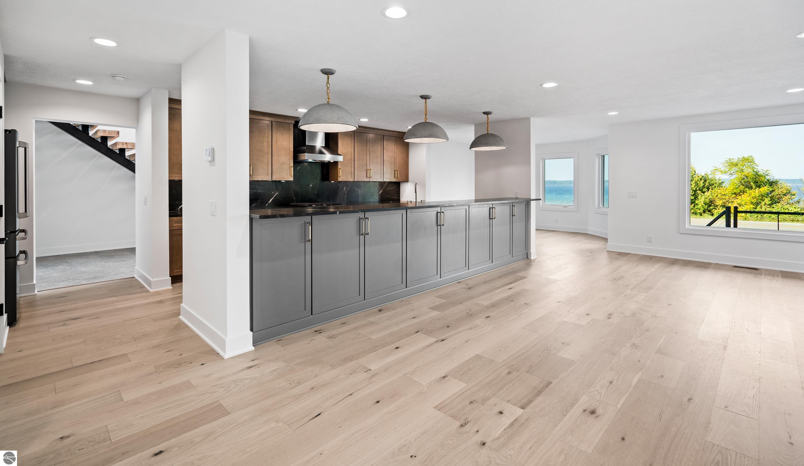 10191 Peninsula Drive