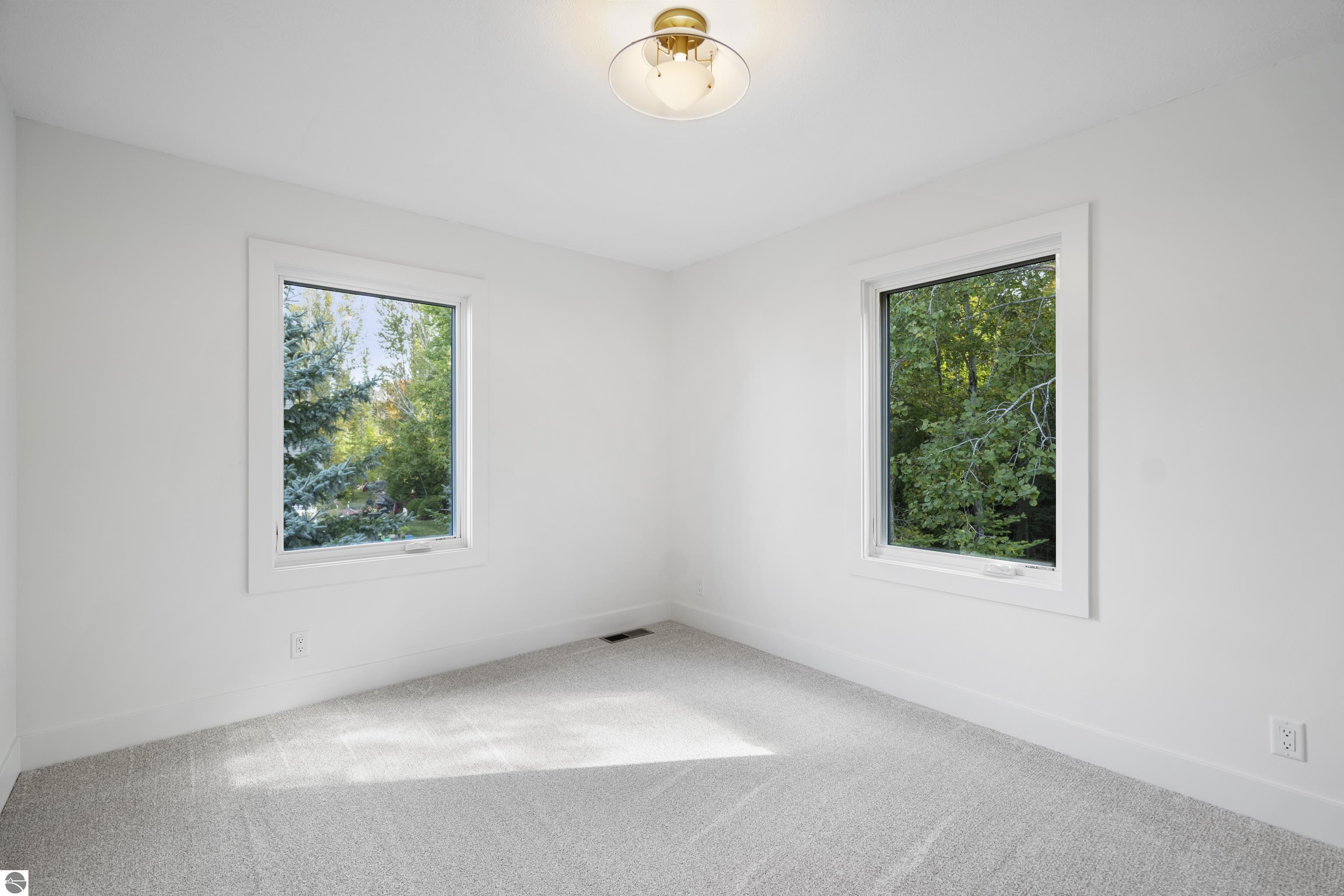 10191 Peninsula Drive