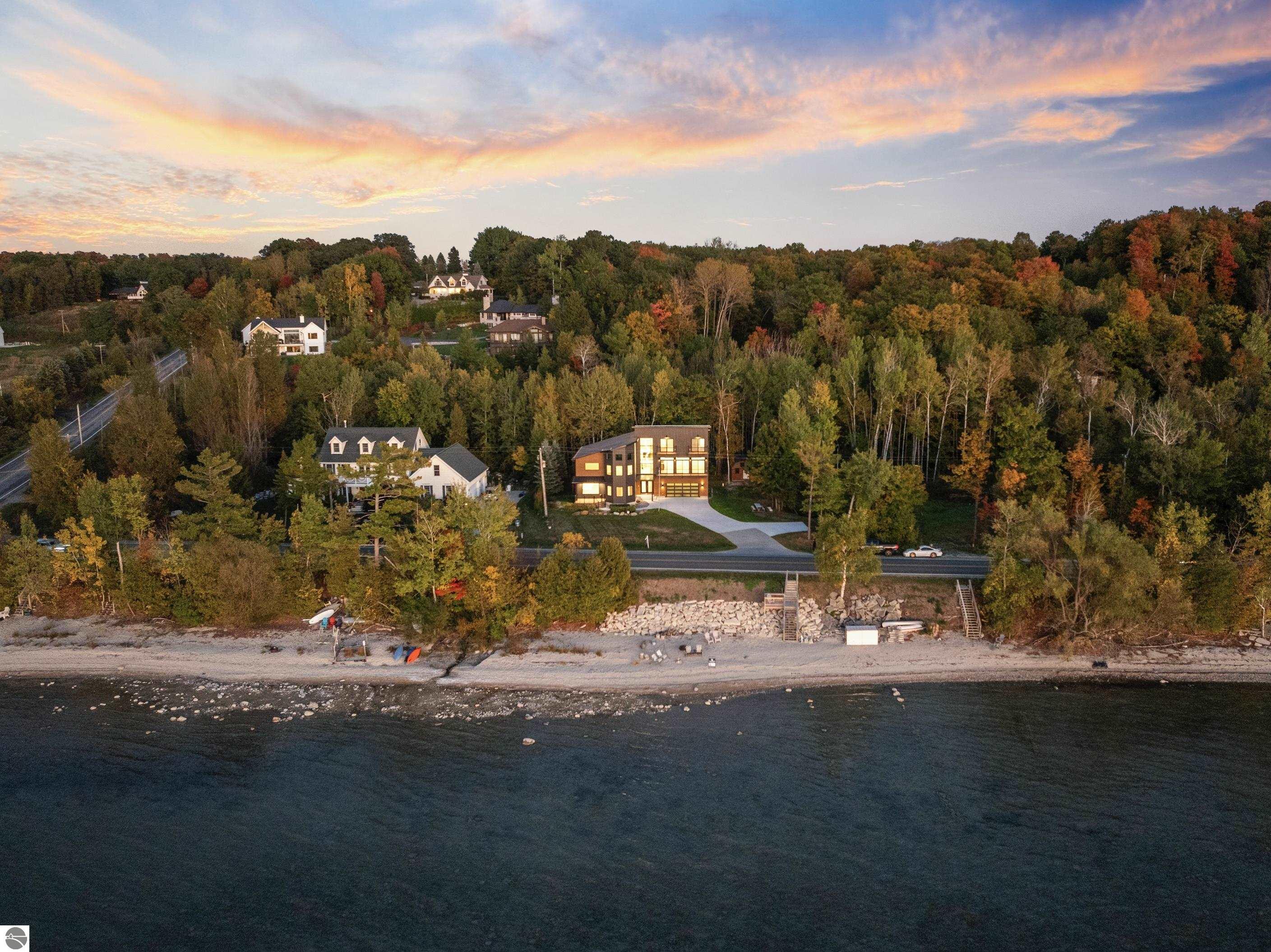 10191 Peninsula Drive