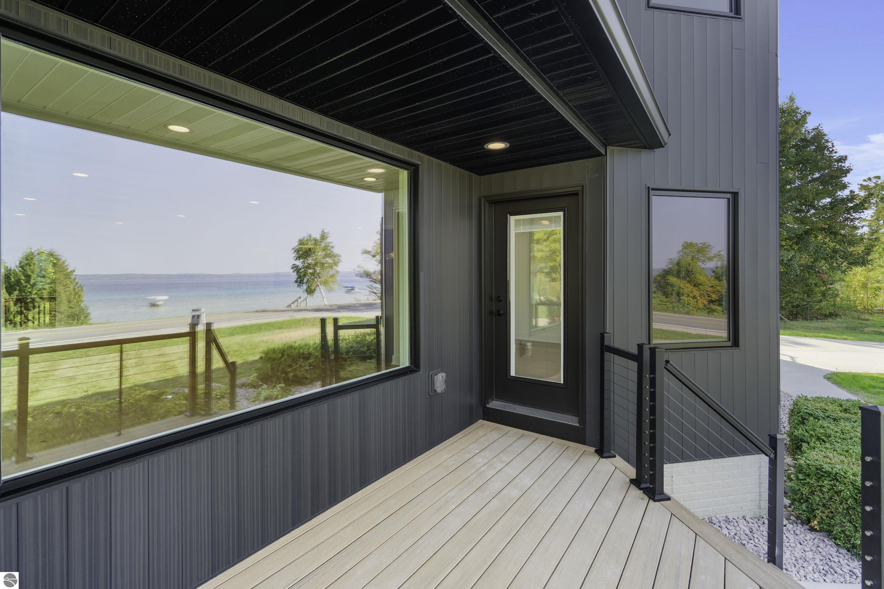 10191 Peninsula Drive