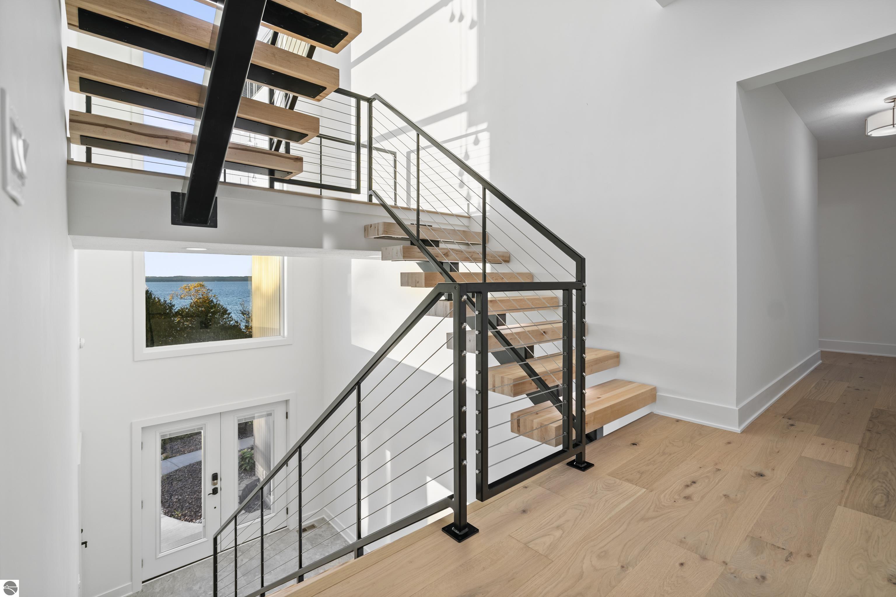 10191 Peninsula Drive