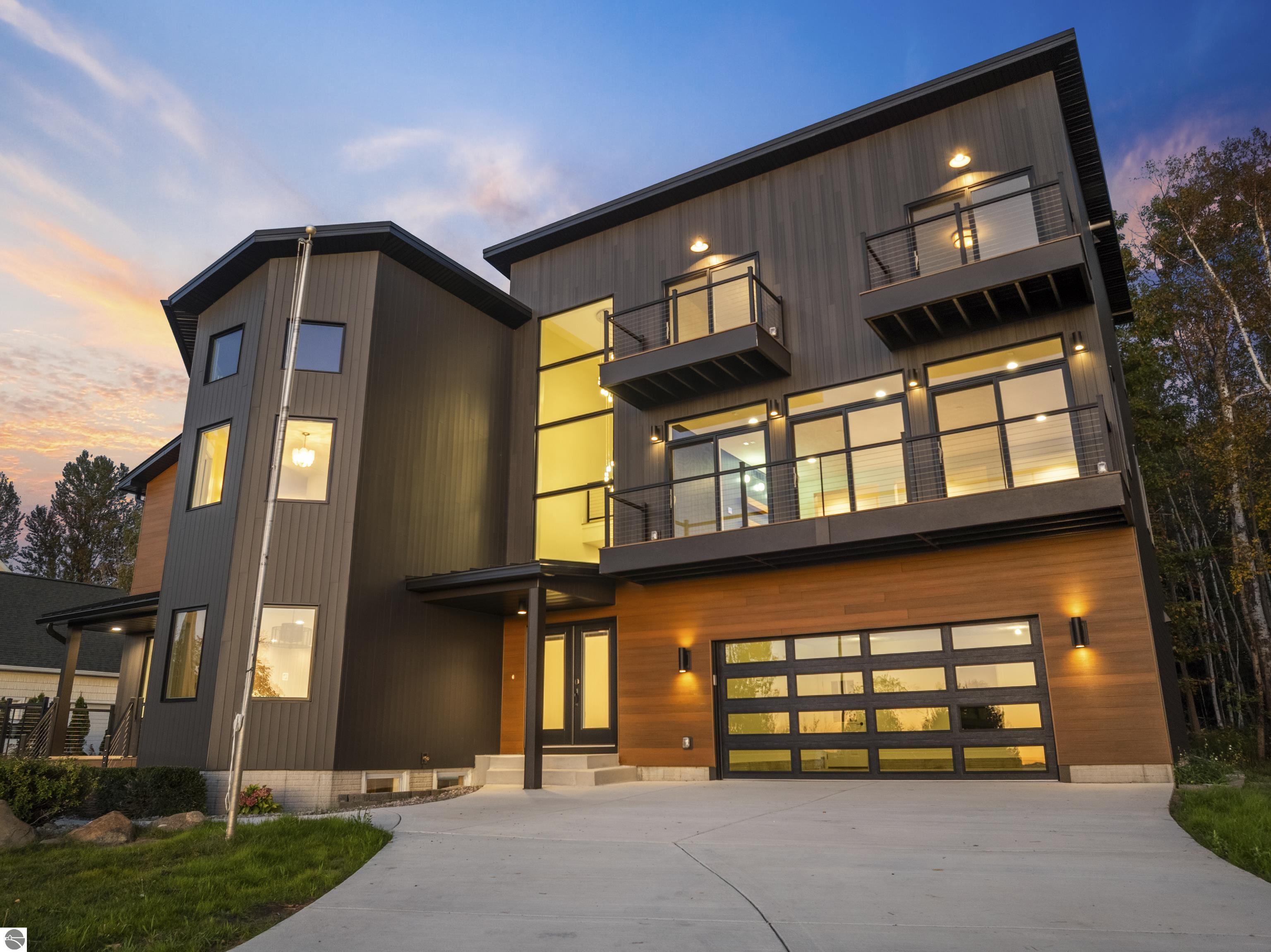 10191 Peninsula Drive