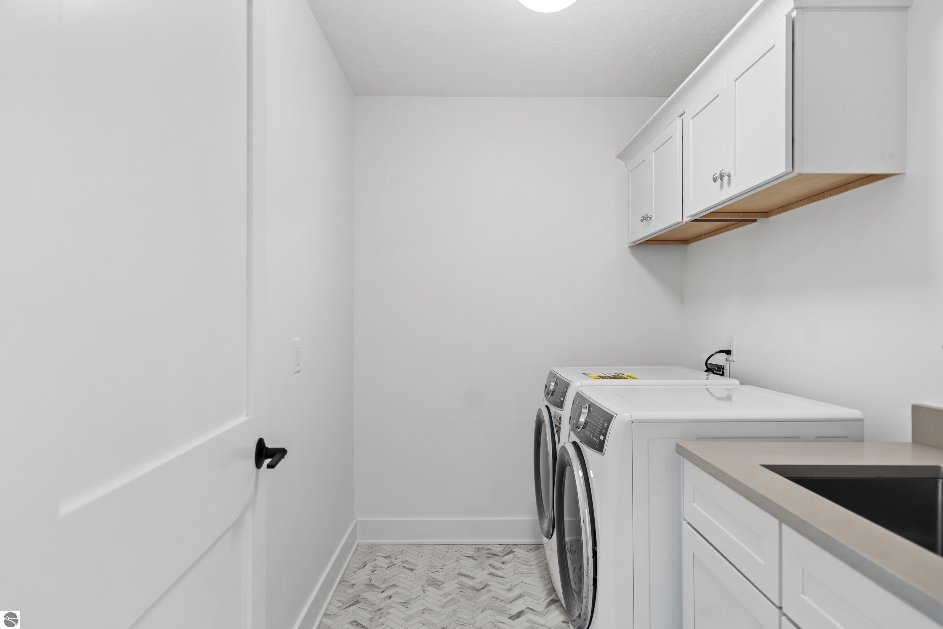 10191 Peninsula Drive