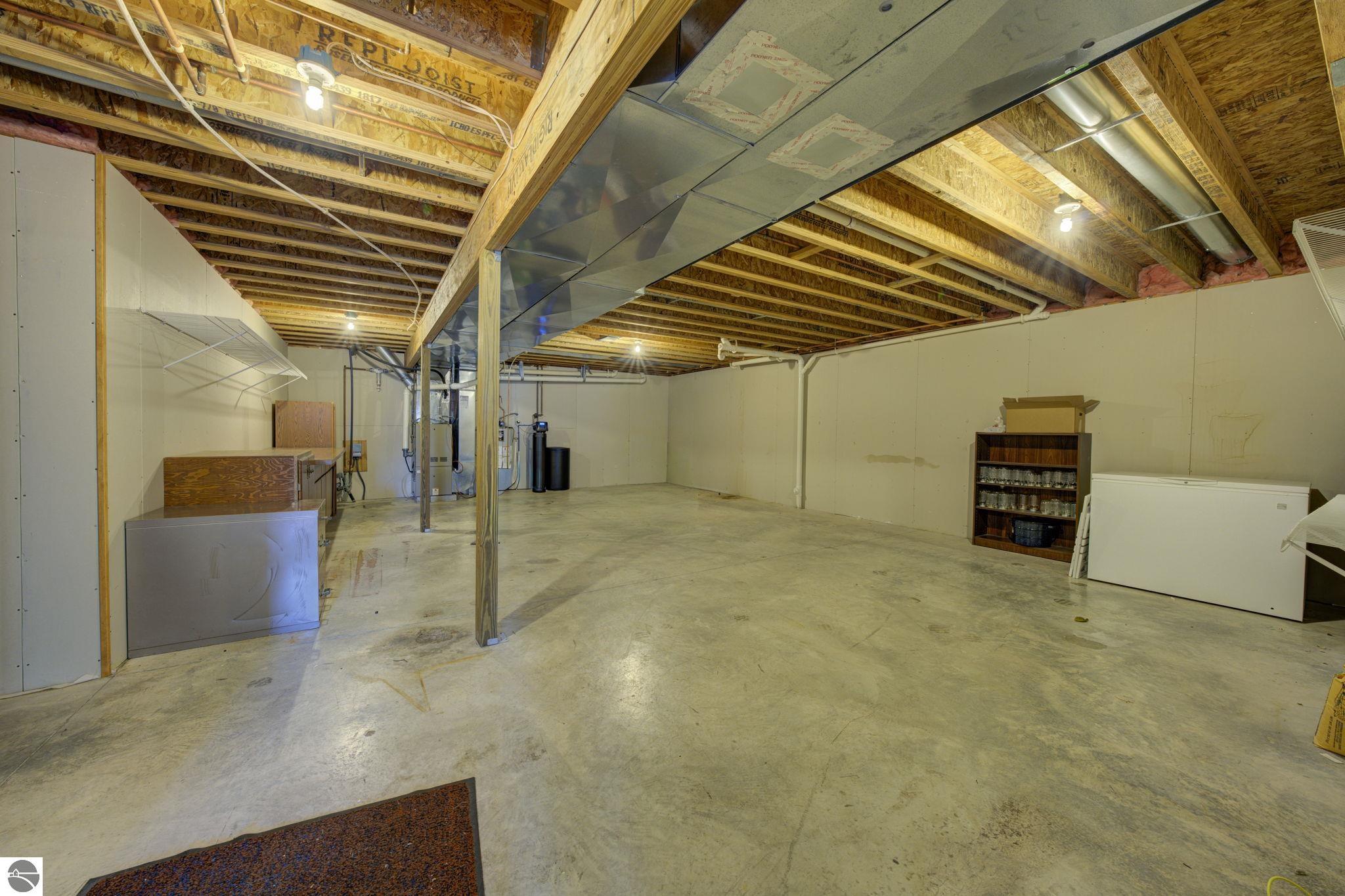 11124 E Meadow View Drive