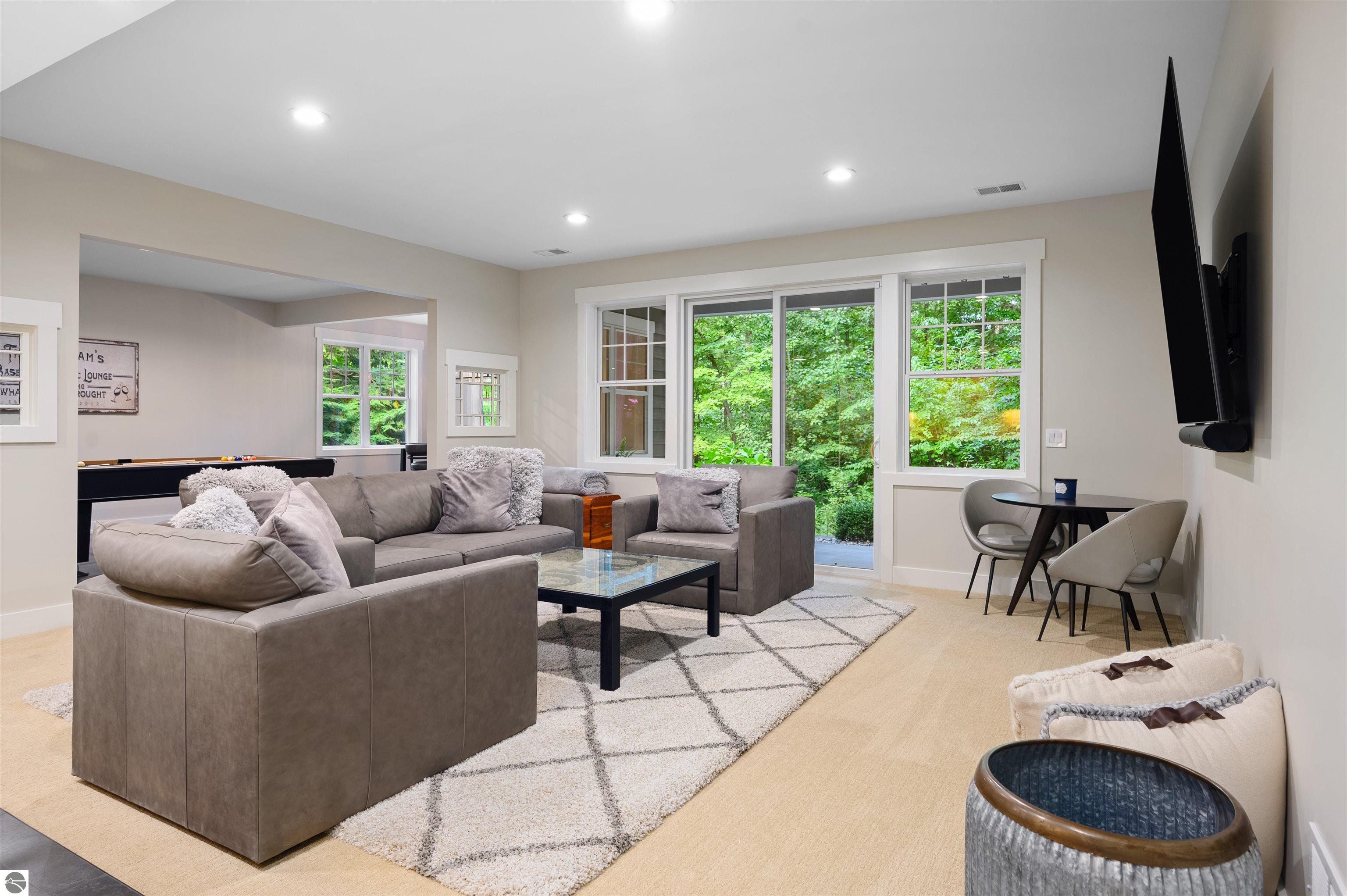 6359 Cedarmere