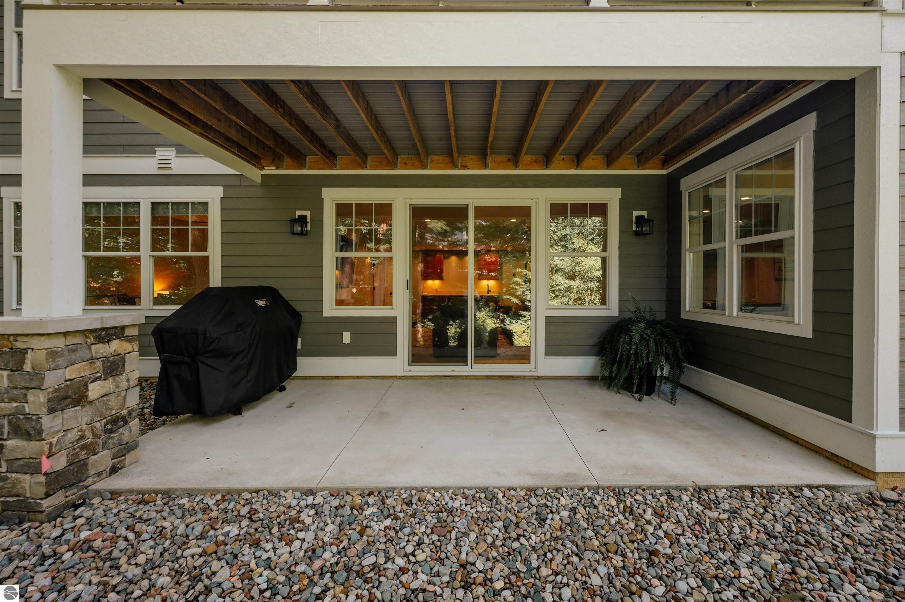 6359 Cedarmere