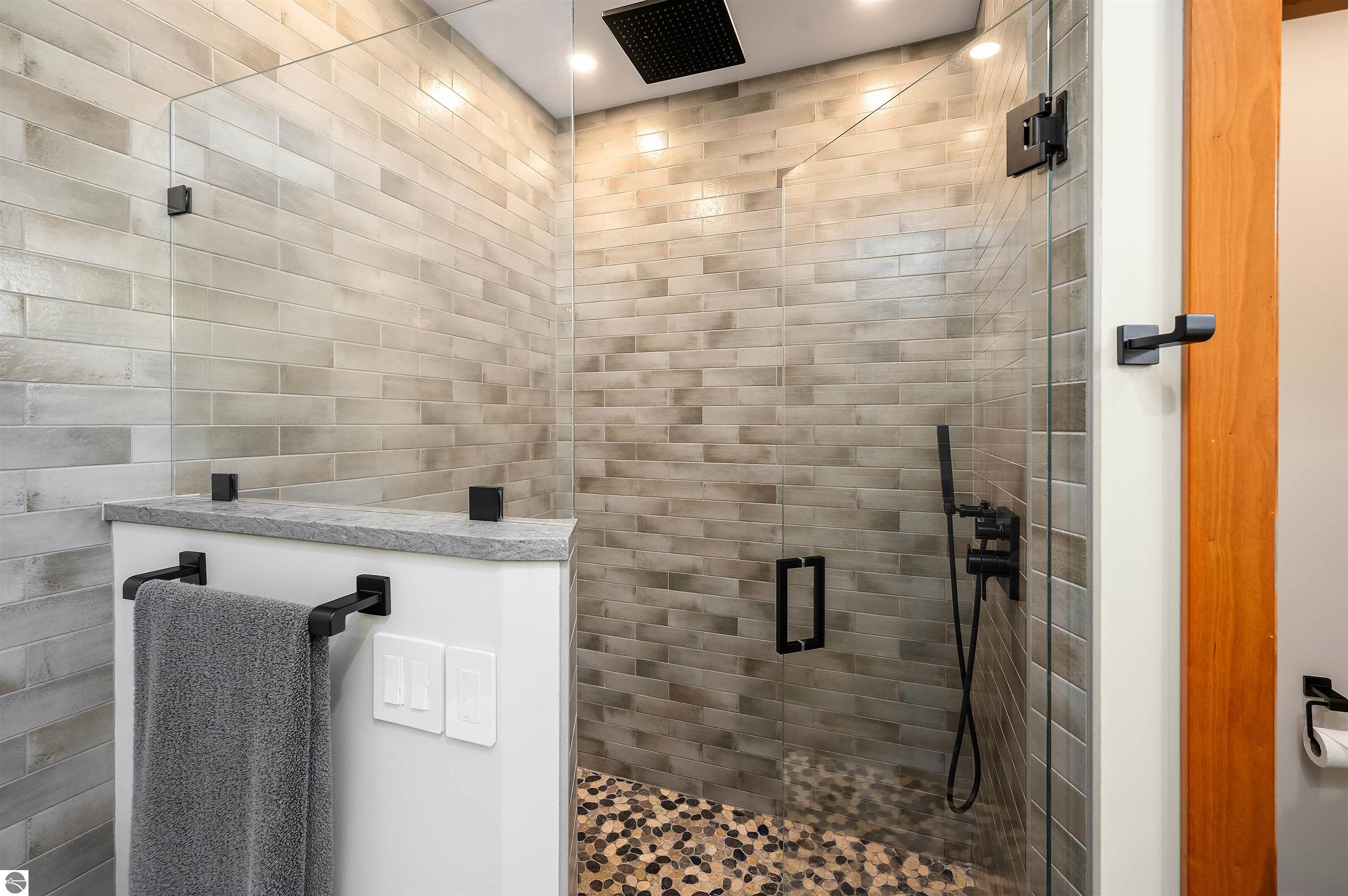 6359 Cedarmere