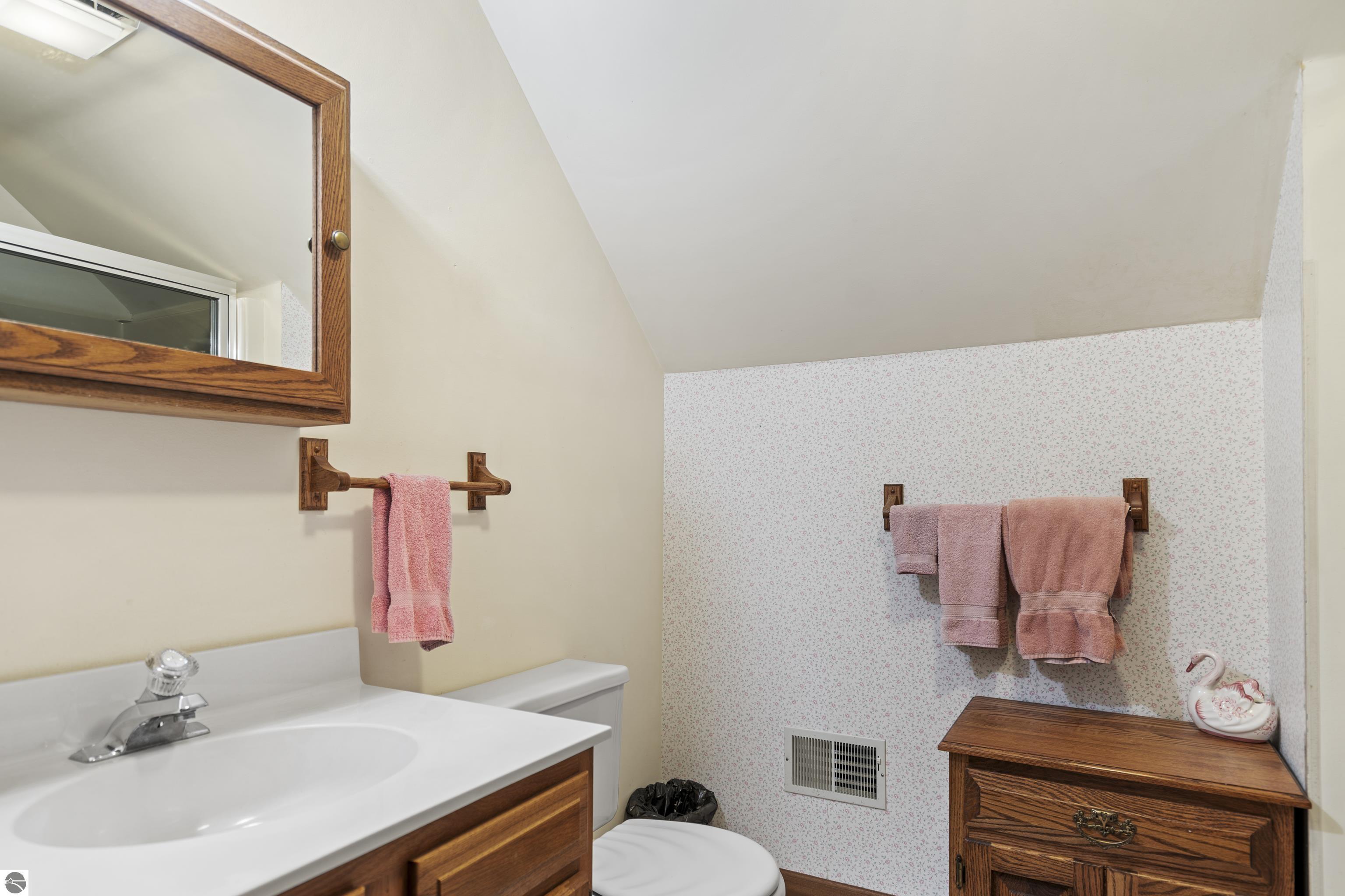 11332 Peninsula Drive