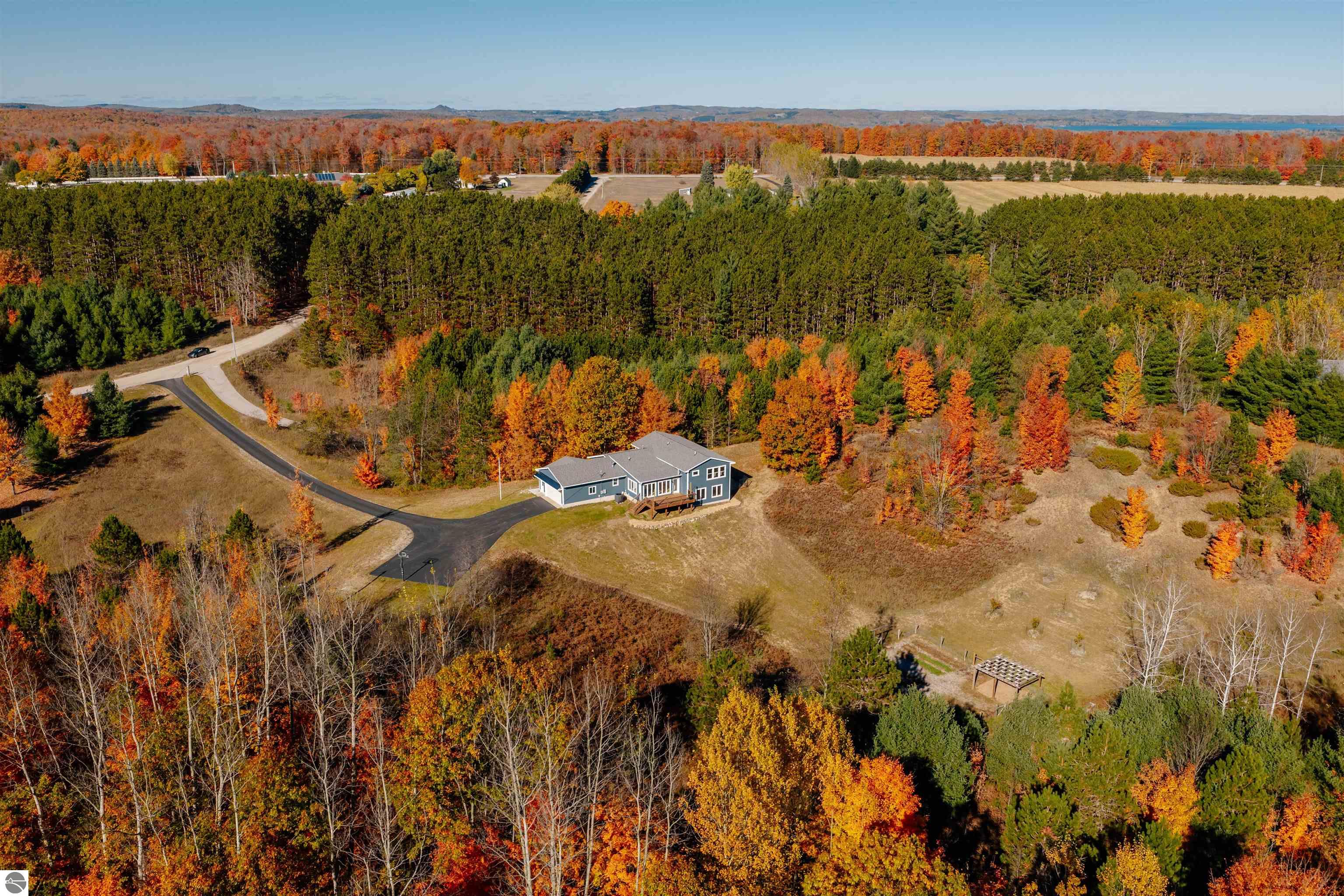 5964 Deer Trail Drive