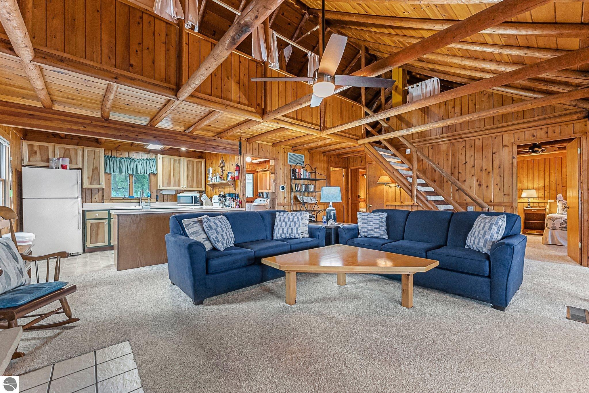 19899 Skunk Hollow Road