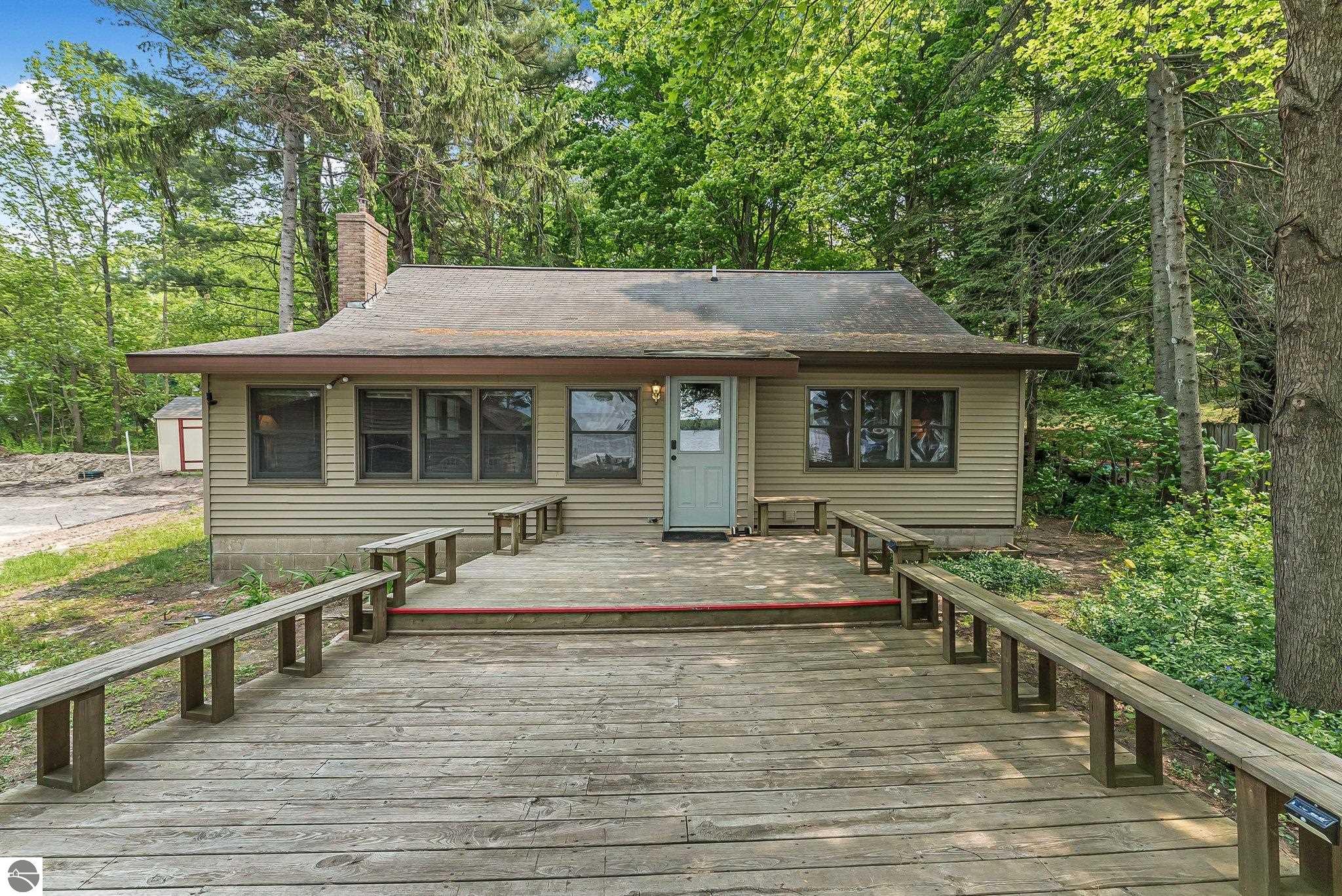 19899 Skunk Hollow Road