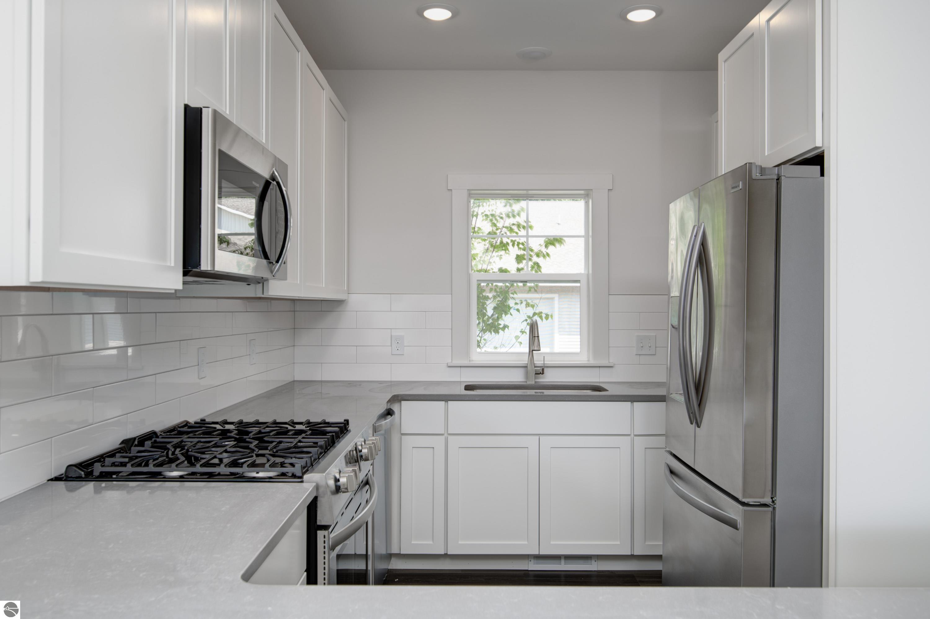 1502 Simsbury Street # 4