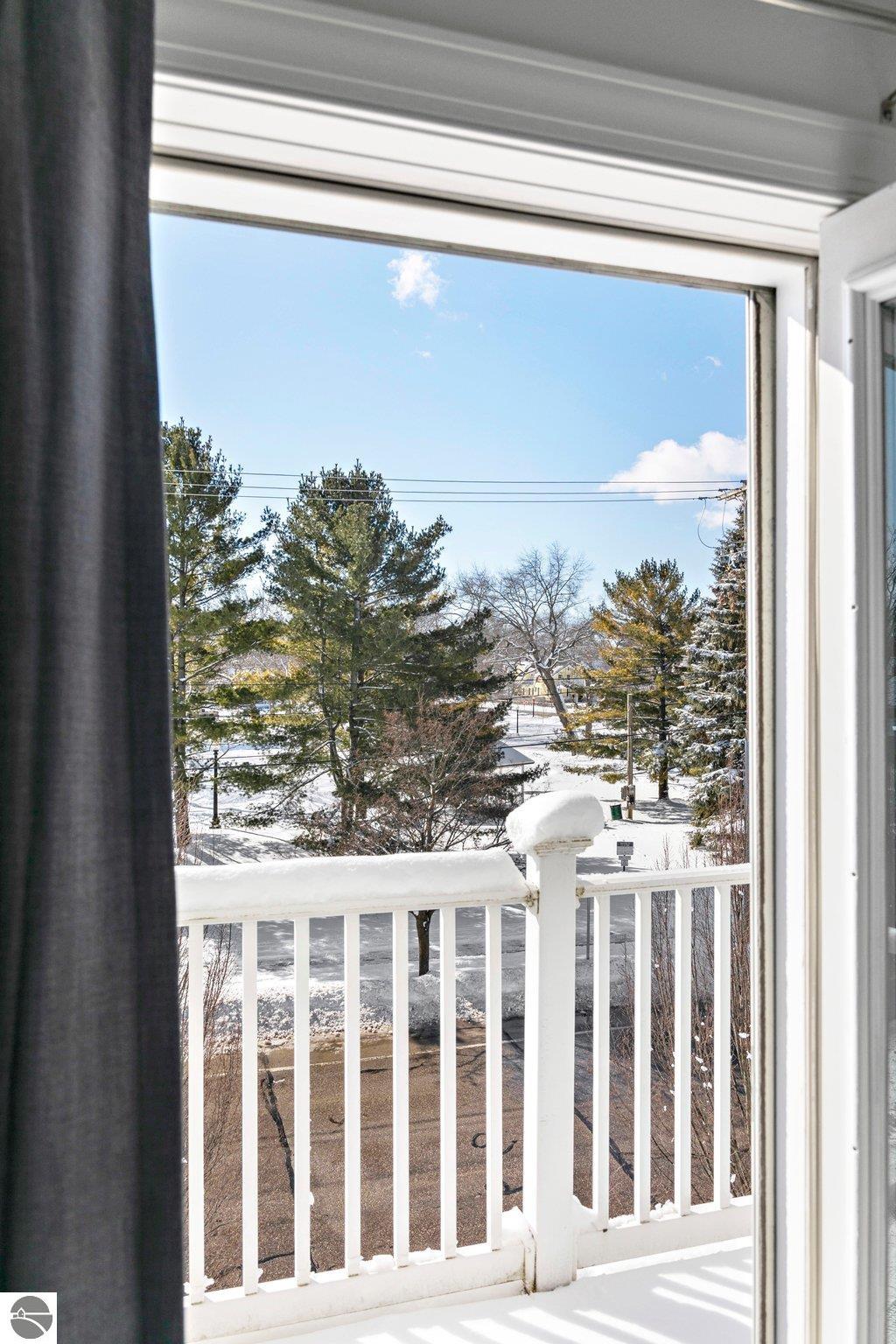 715 E State Street # 28