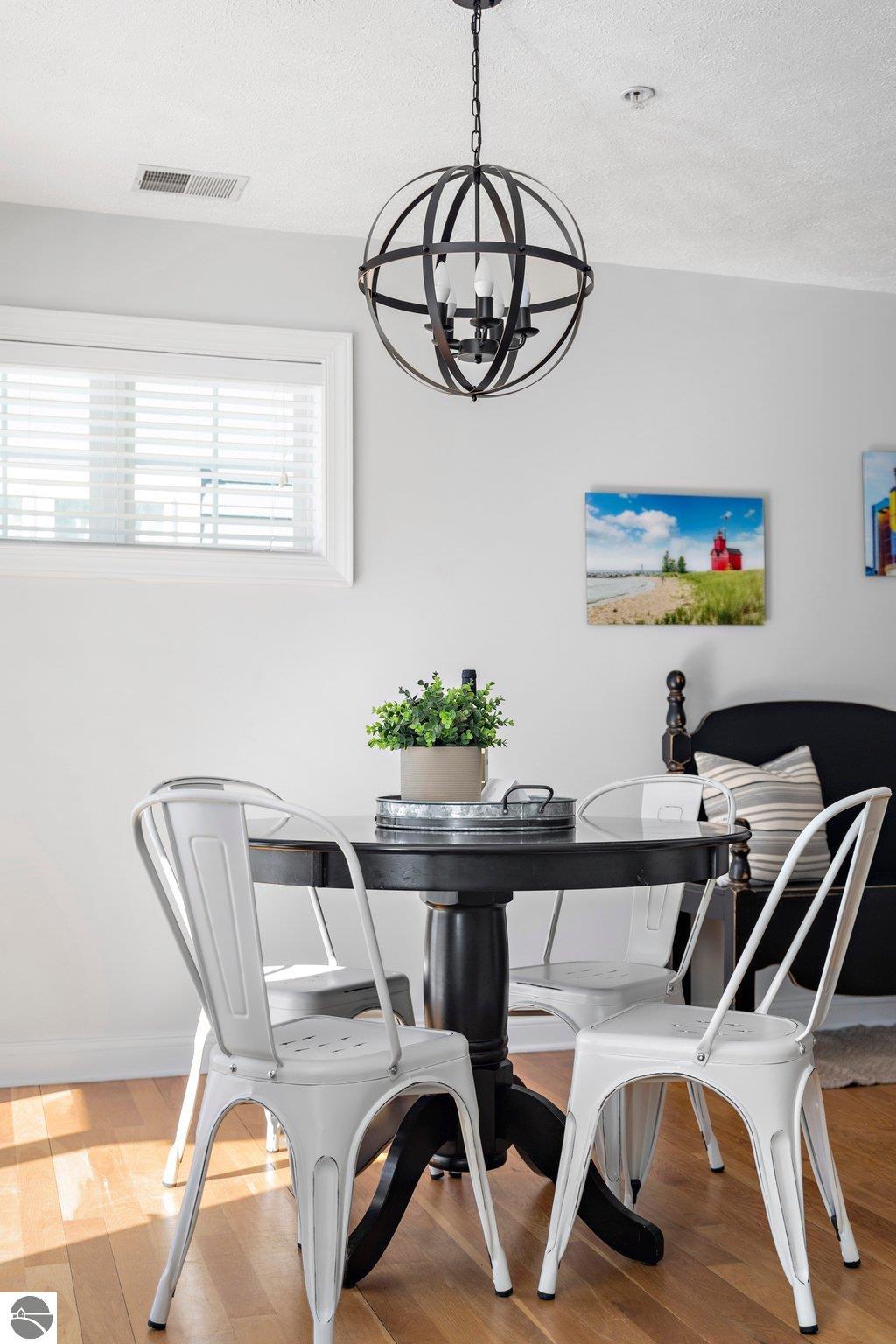 715 E State Street # 28