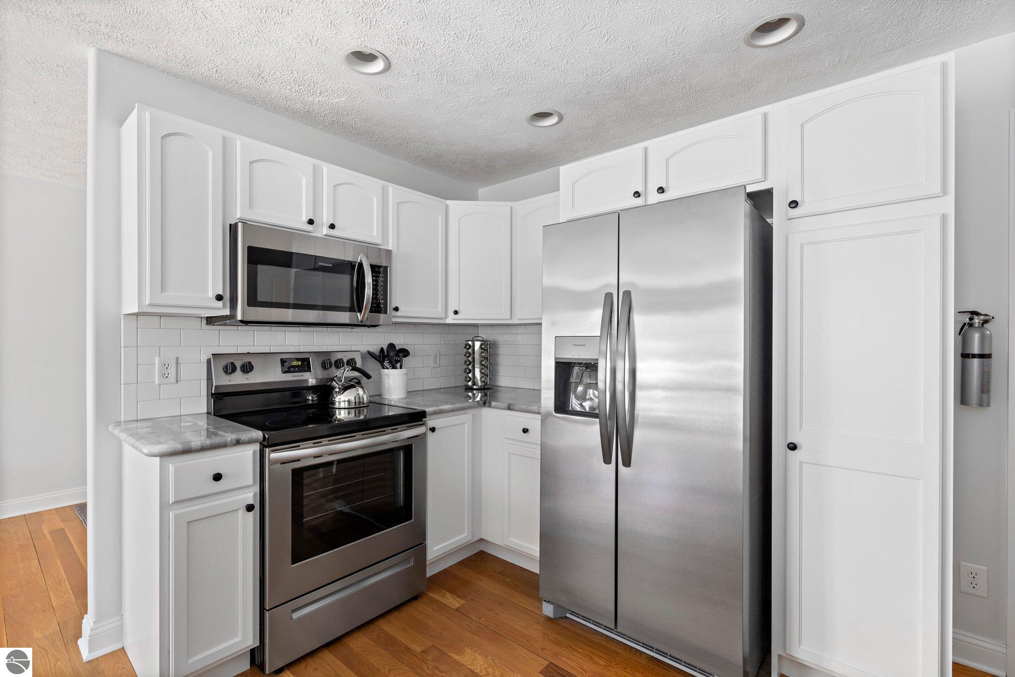 715 E State Street # 28