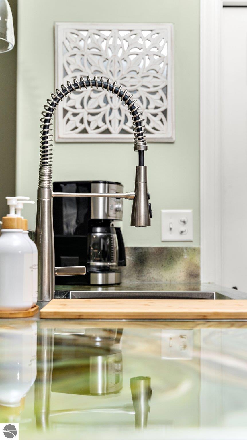 100 Hope Street # 12