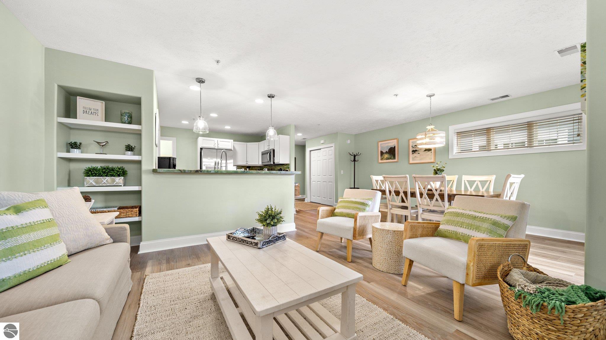 100 Hope Street # 12