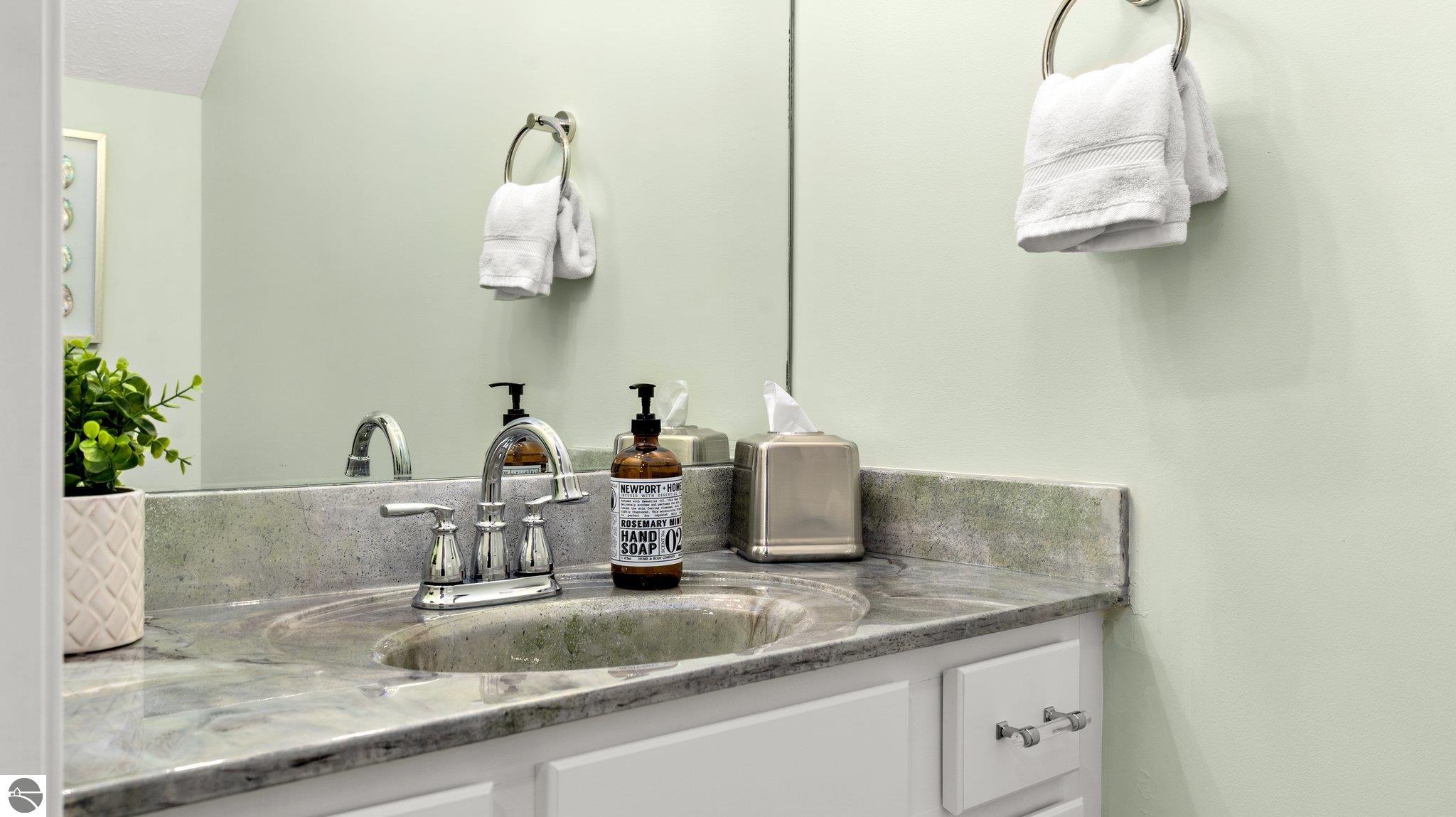 100 Hope Street # 12