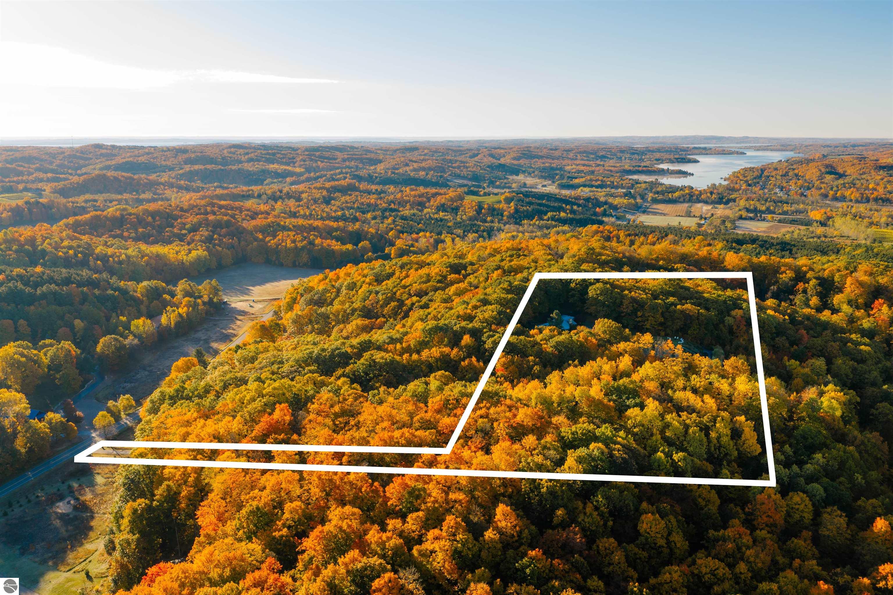 1461 N Eagle Highway