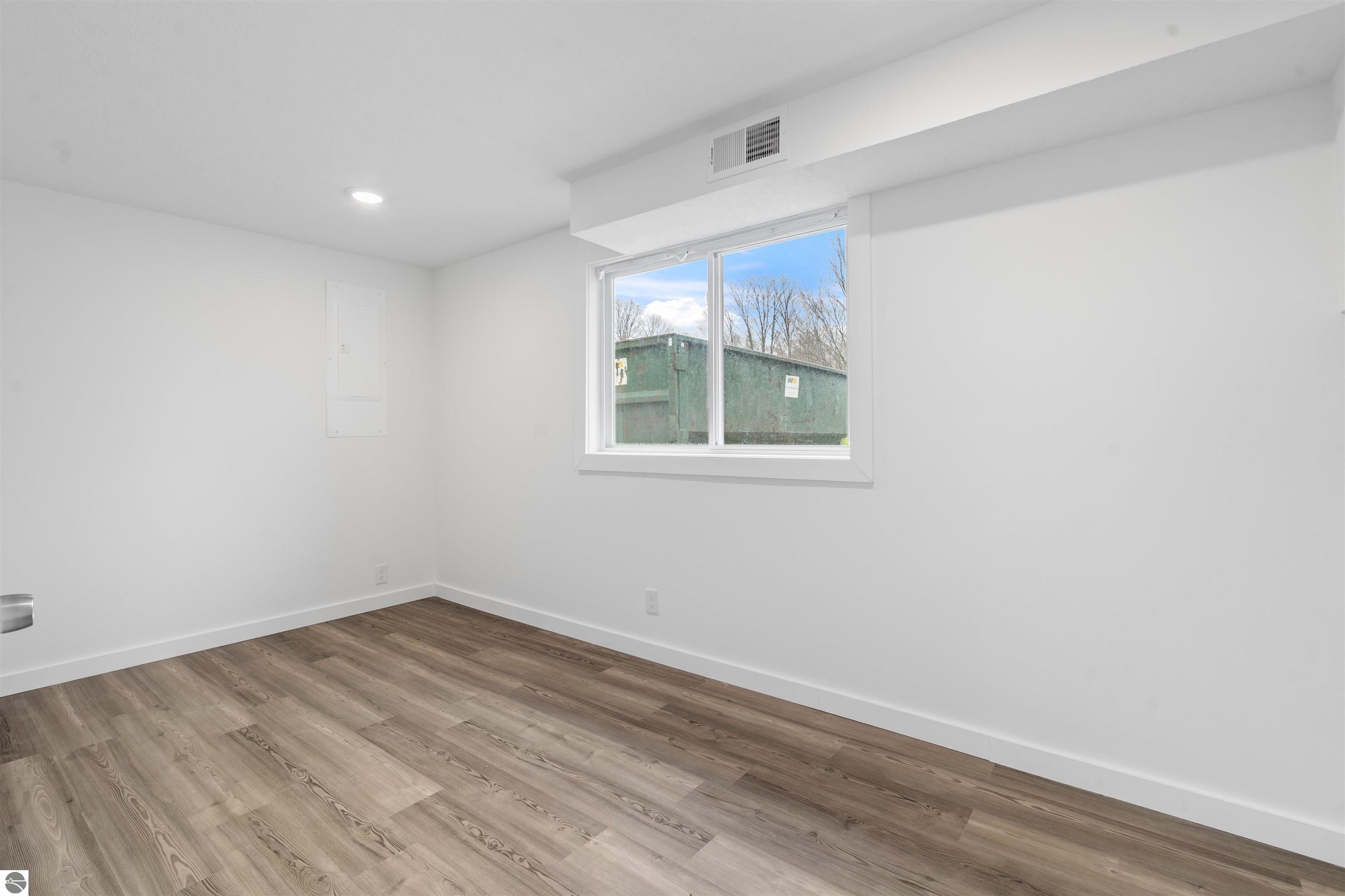 4456 S Manor Wood Drive