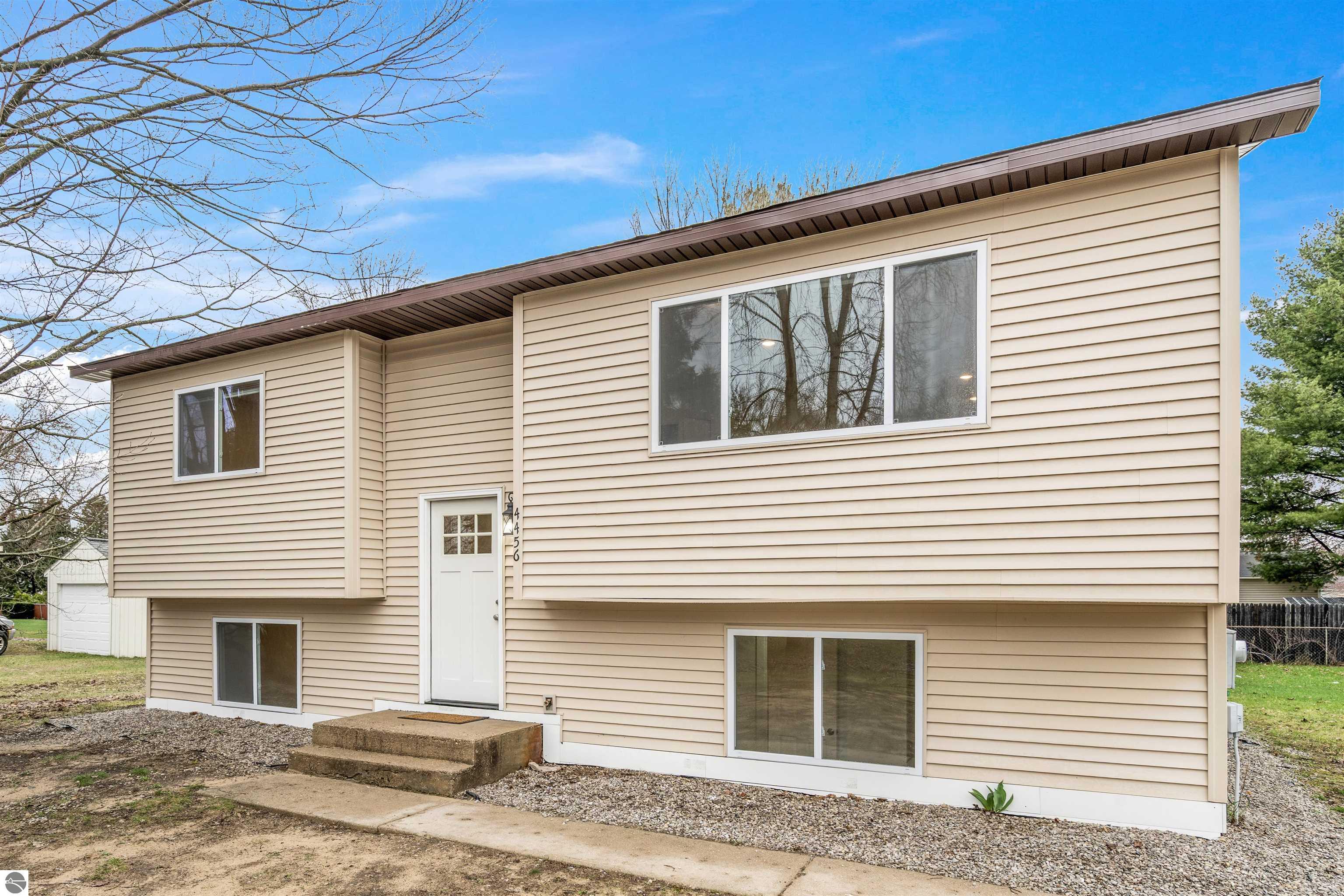 4456 S Manor Wood Drive