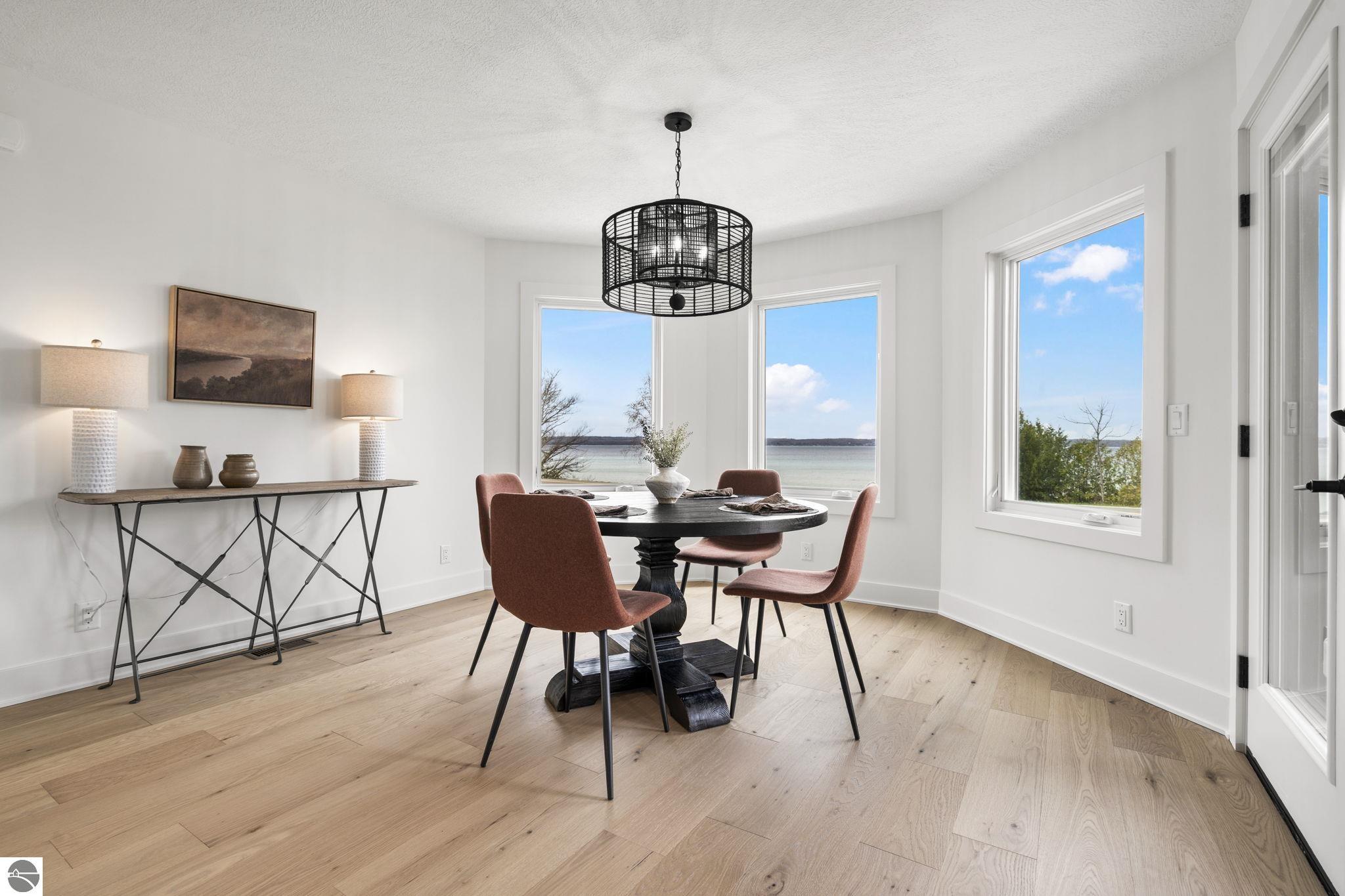 10191 Peninsula Drive