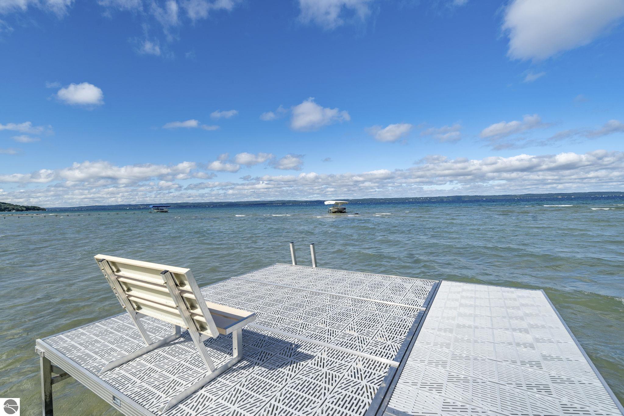 10191 Peninsula Drive