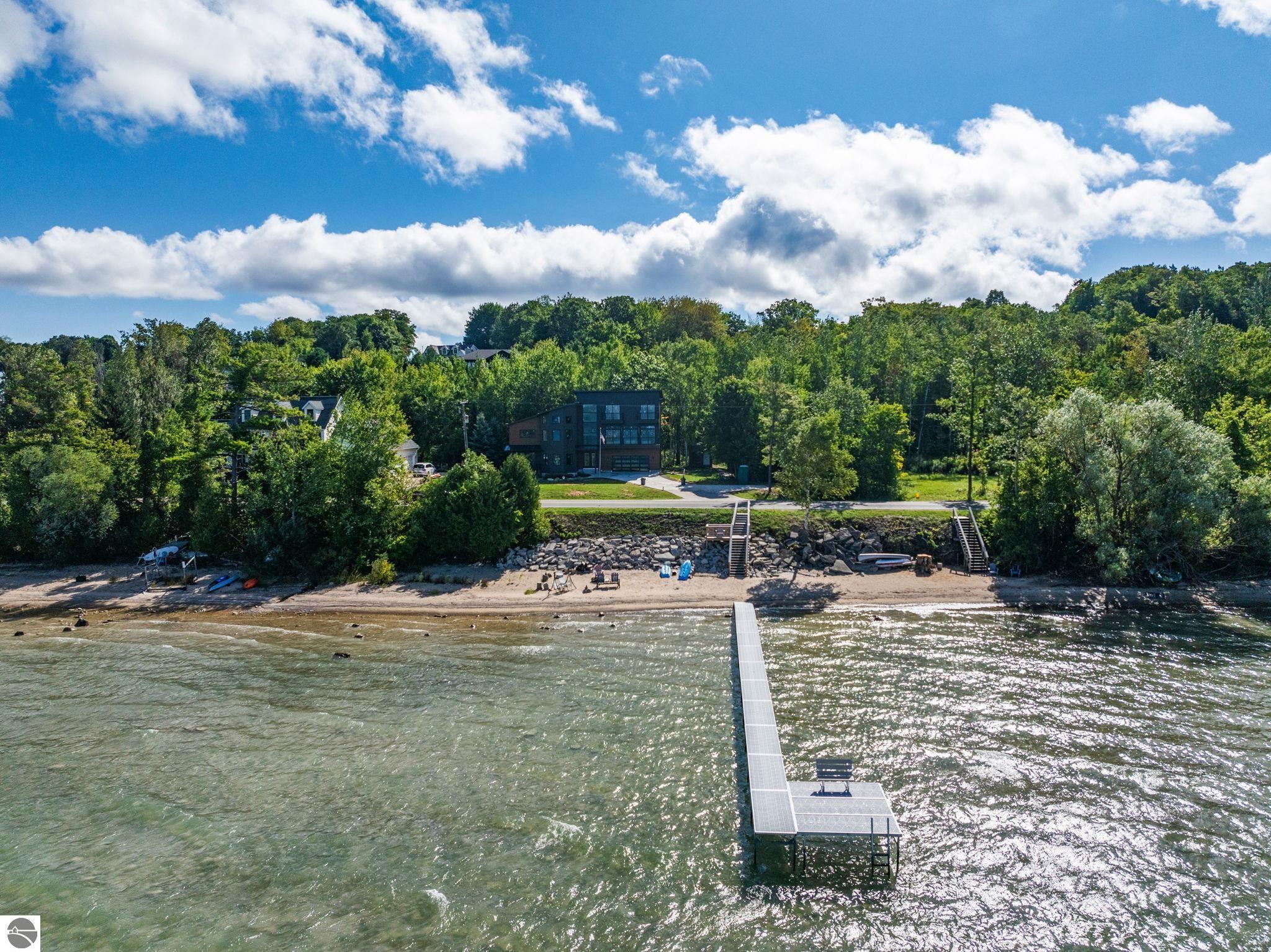 10191 Peninsula Drive