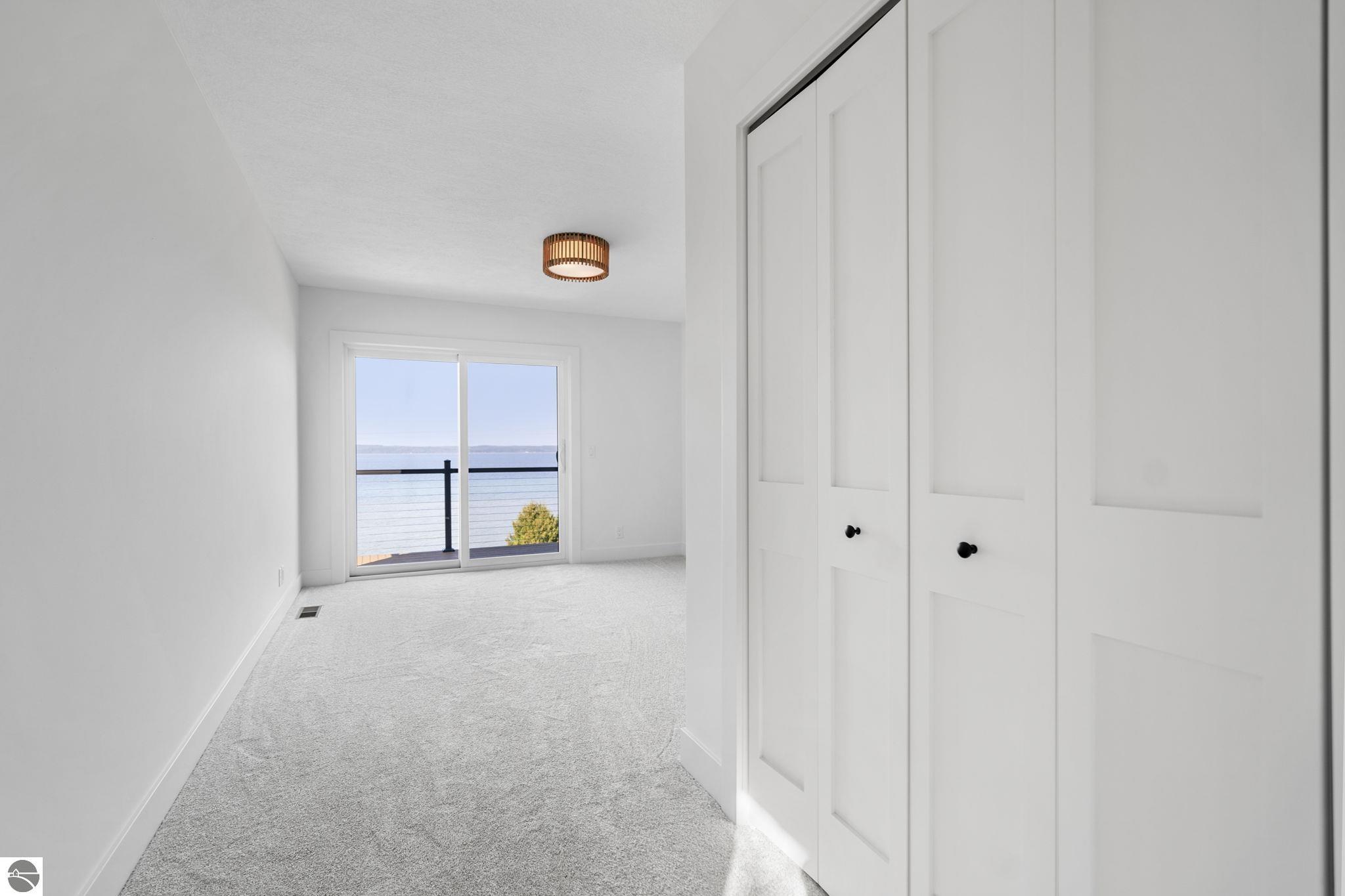 10191 Peninsula Drive