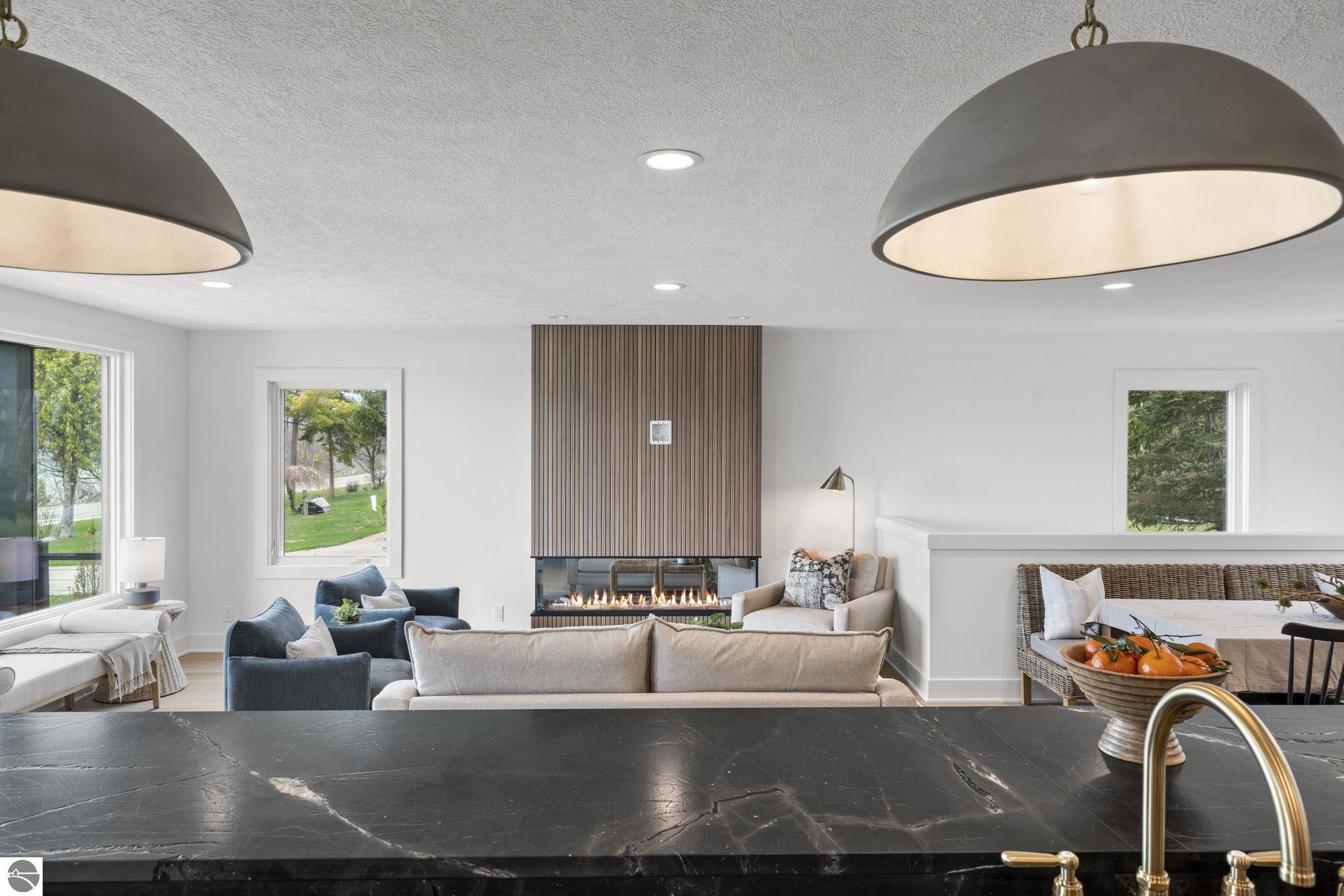 10191 Peninsula Drive