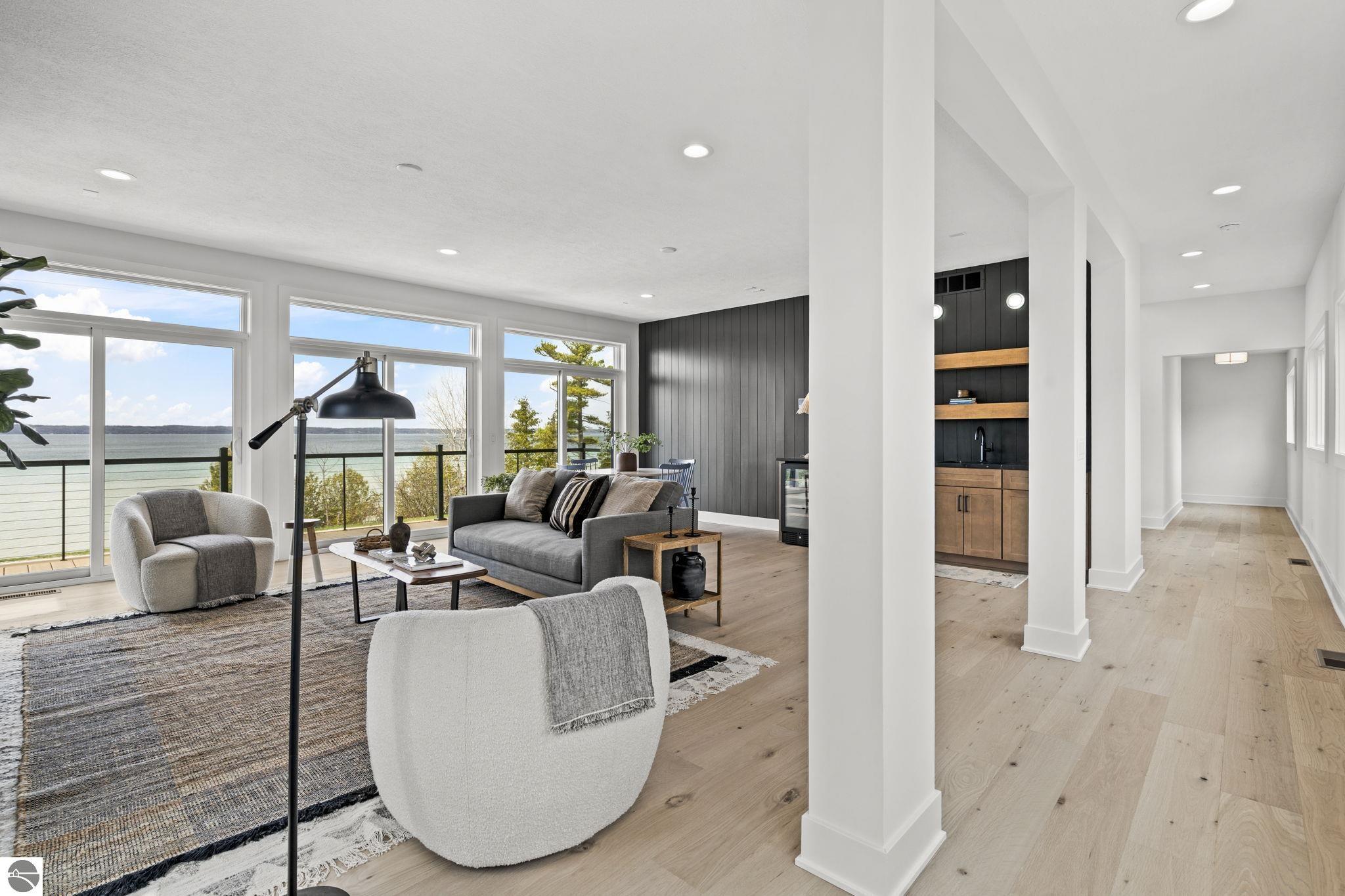 10191 Peninsula Drive