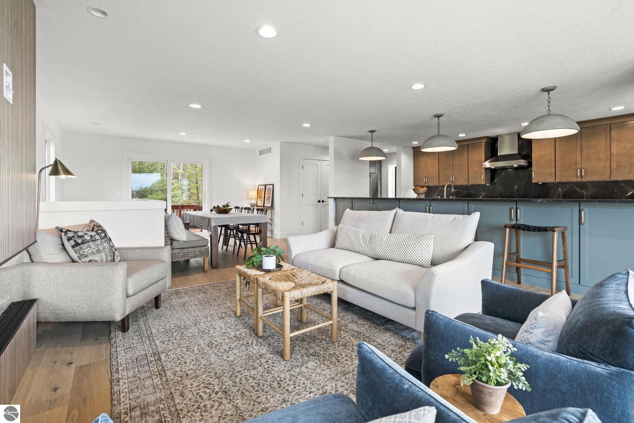 10191 Peninsula Drive